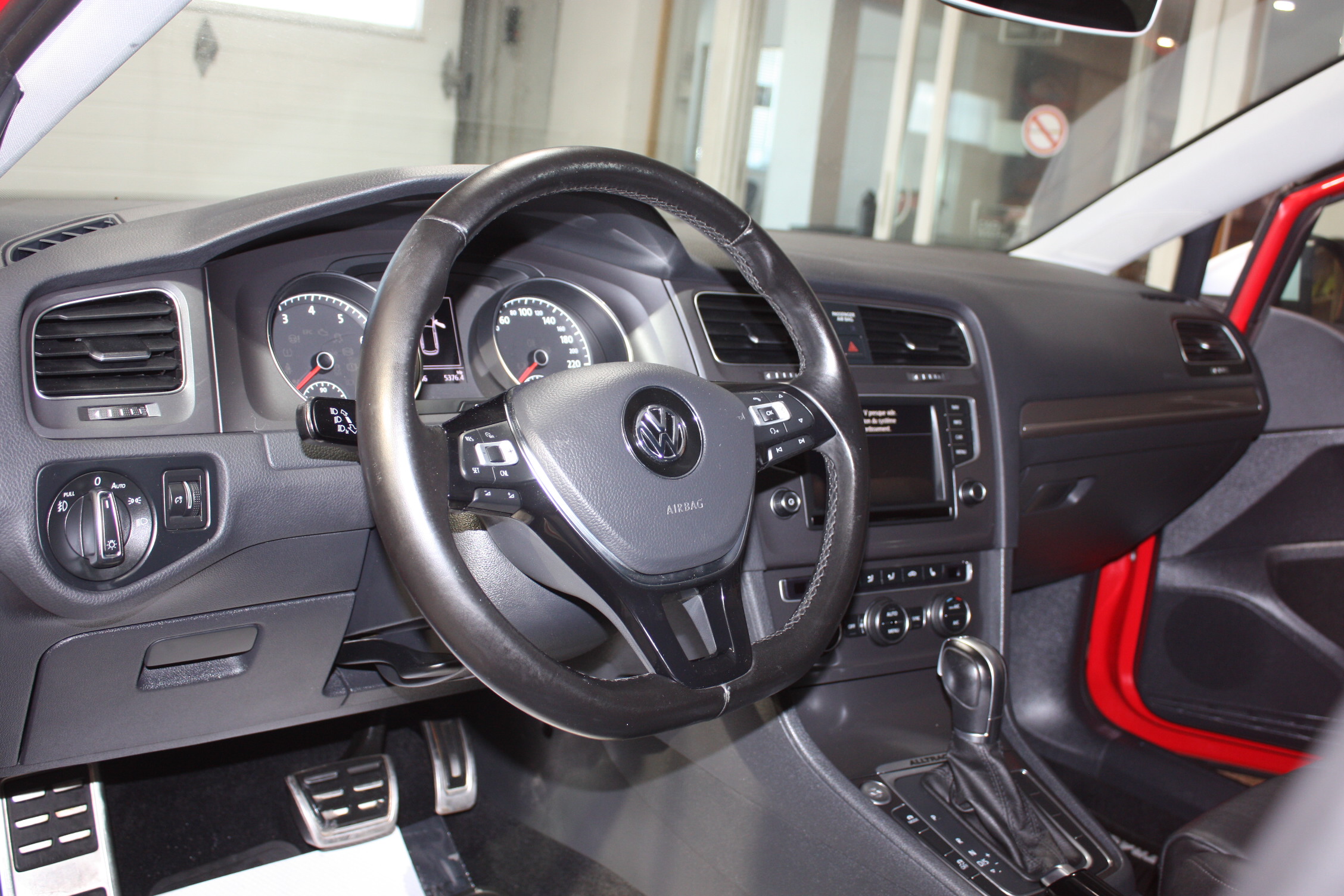 2017 VOLKSWAGEN GOLF ALLTTRACK