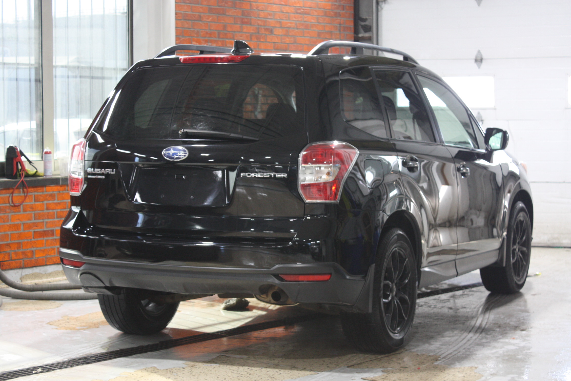 2016 SUBARU FORESTER 2.5 i