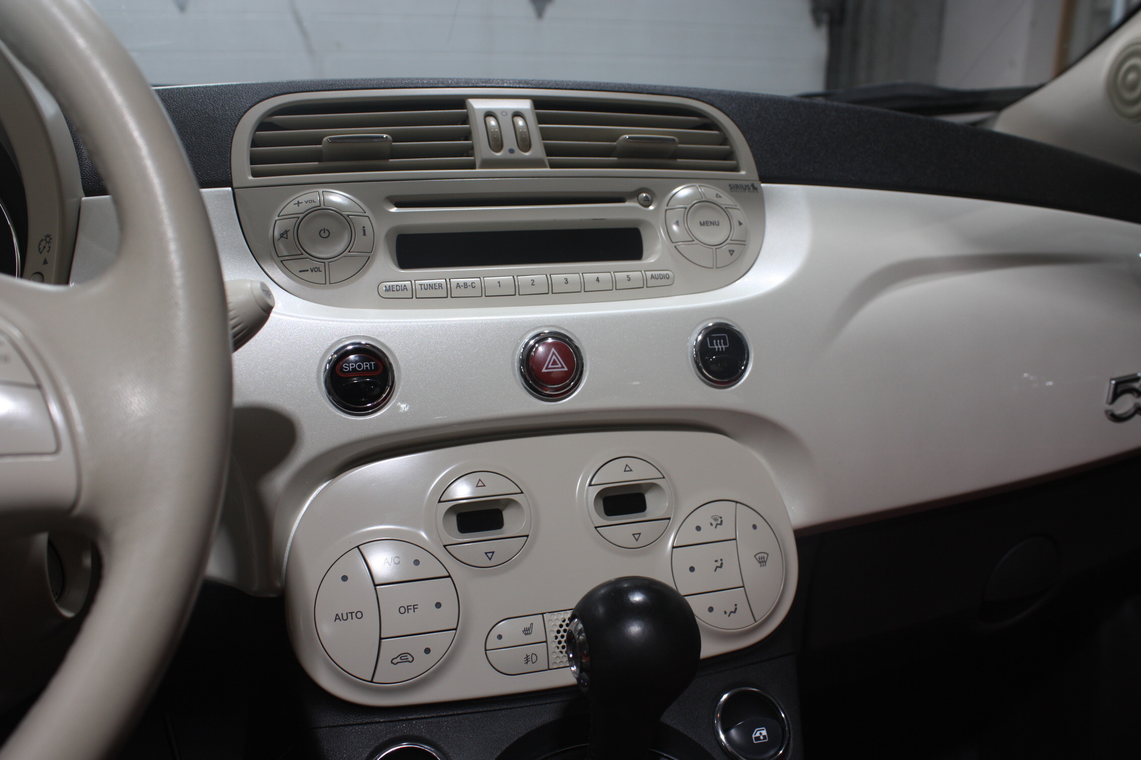 2015 FIAT 500C LOUNGE