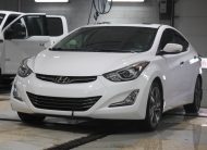 2015 HYUNDAi ELANTRA LIMITED