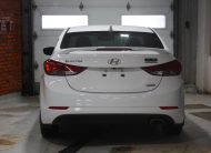 2015 HYUNDAi ELANTRA LIMITED