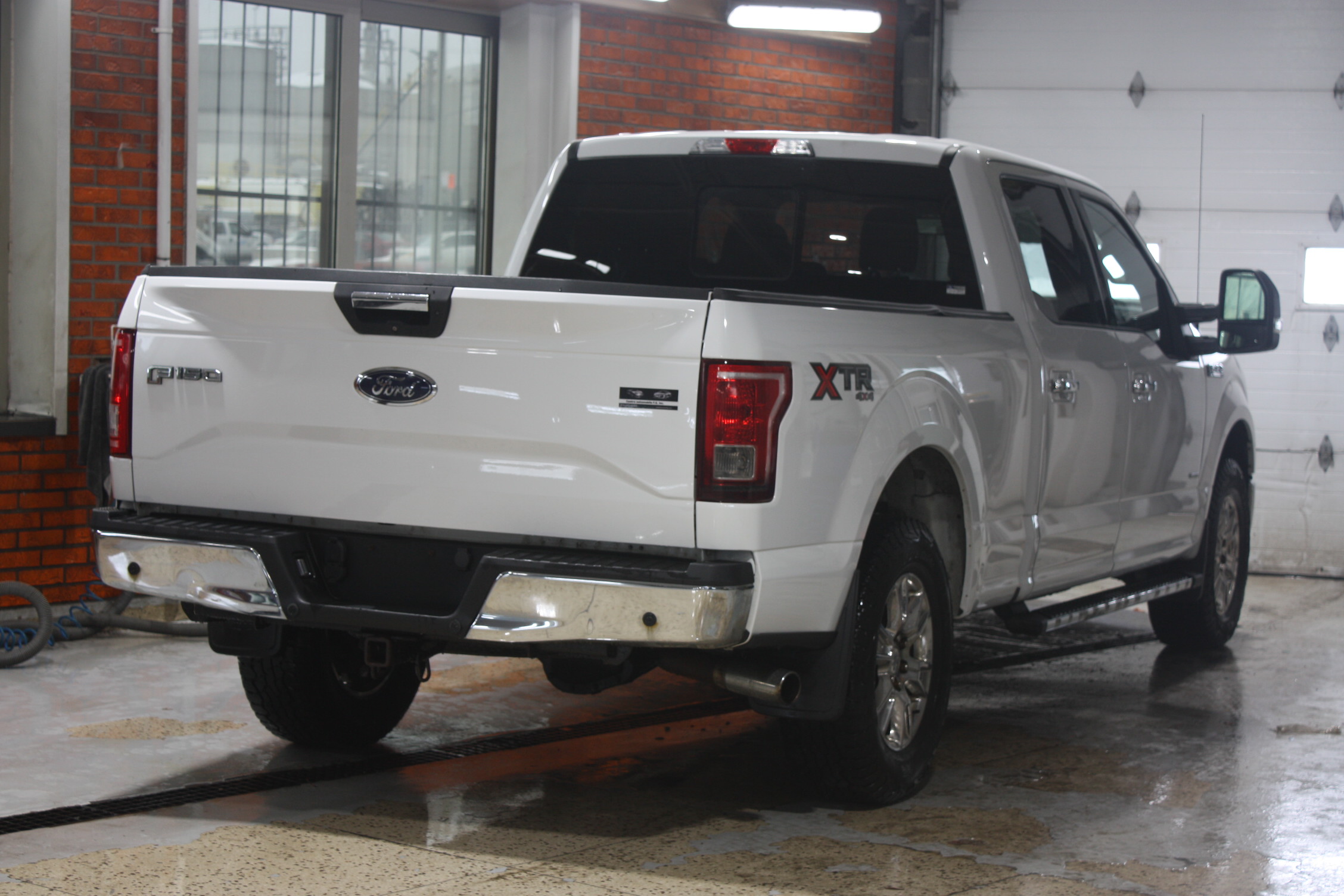 2016 FORD F-150 SUPERCREW XTR 4X4