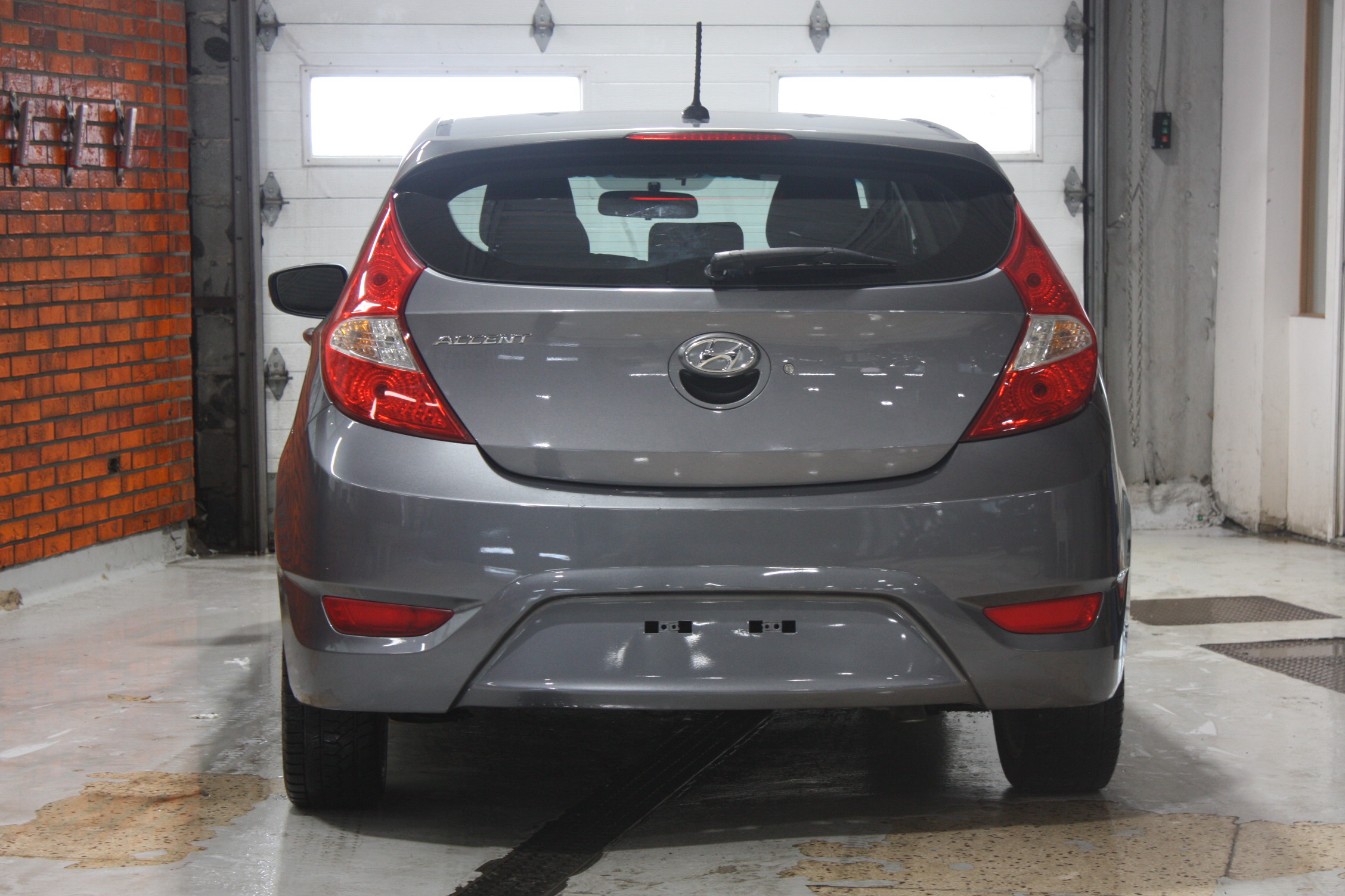 2014 HYUNDAI ACCENT GLS