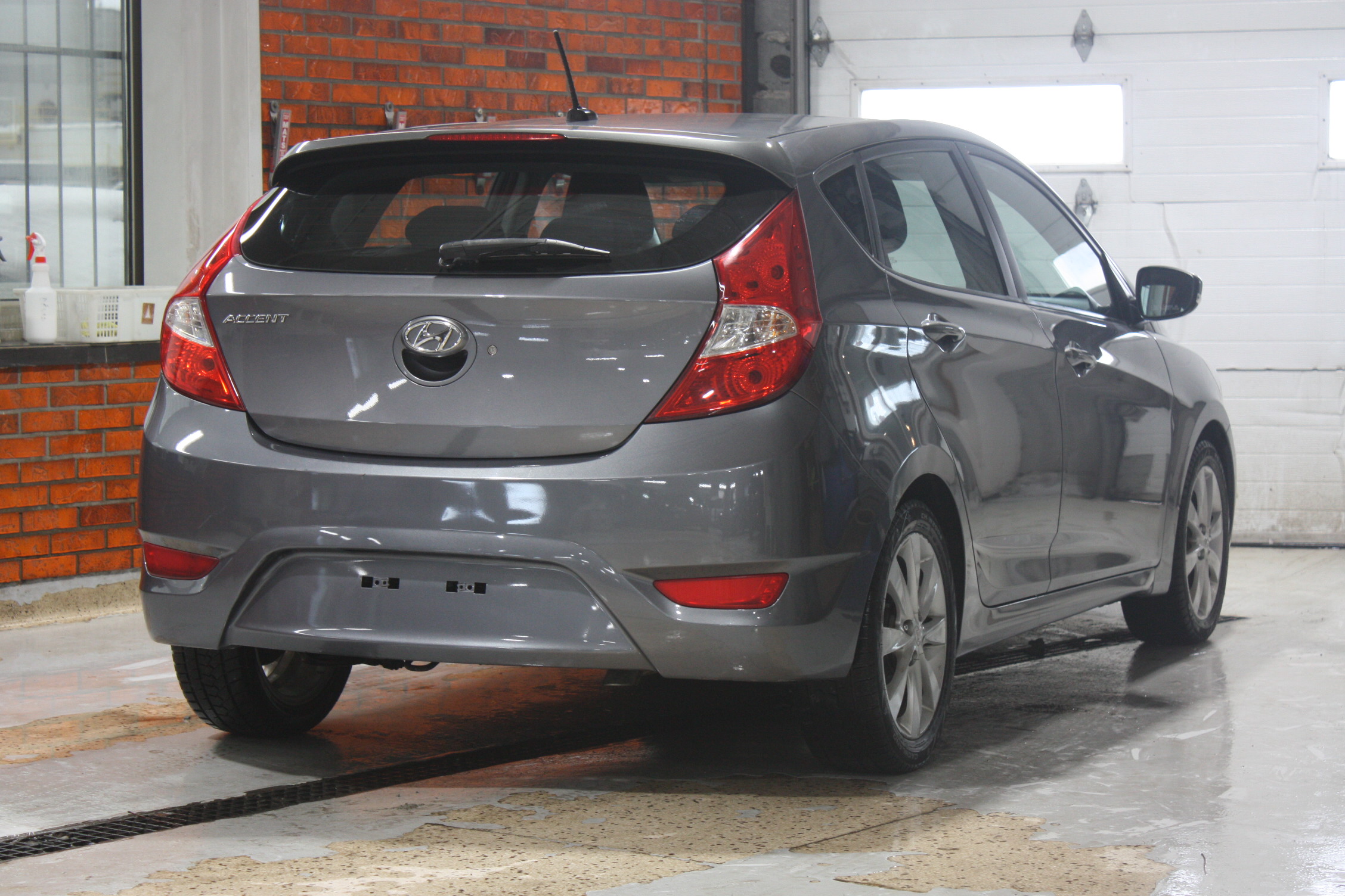 2014 HYUNDAI ACCENT GLS