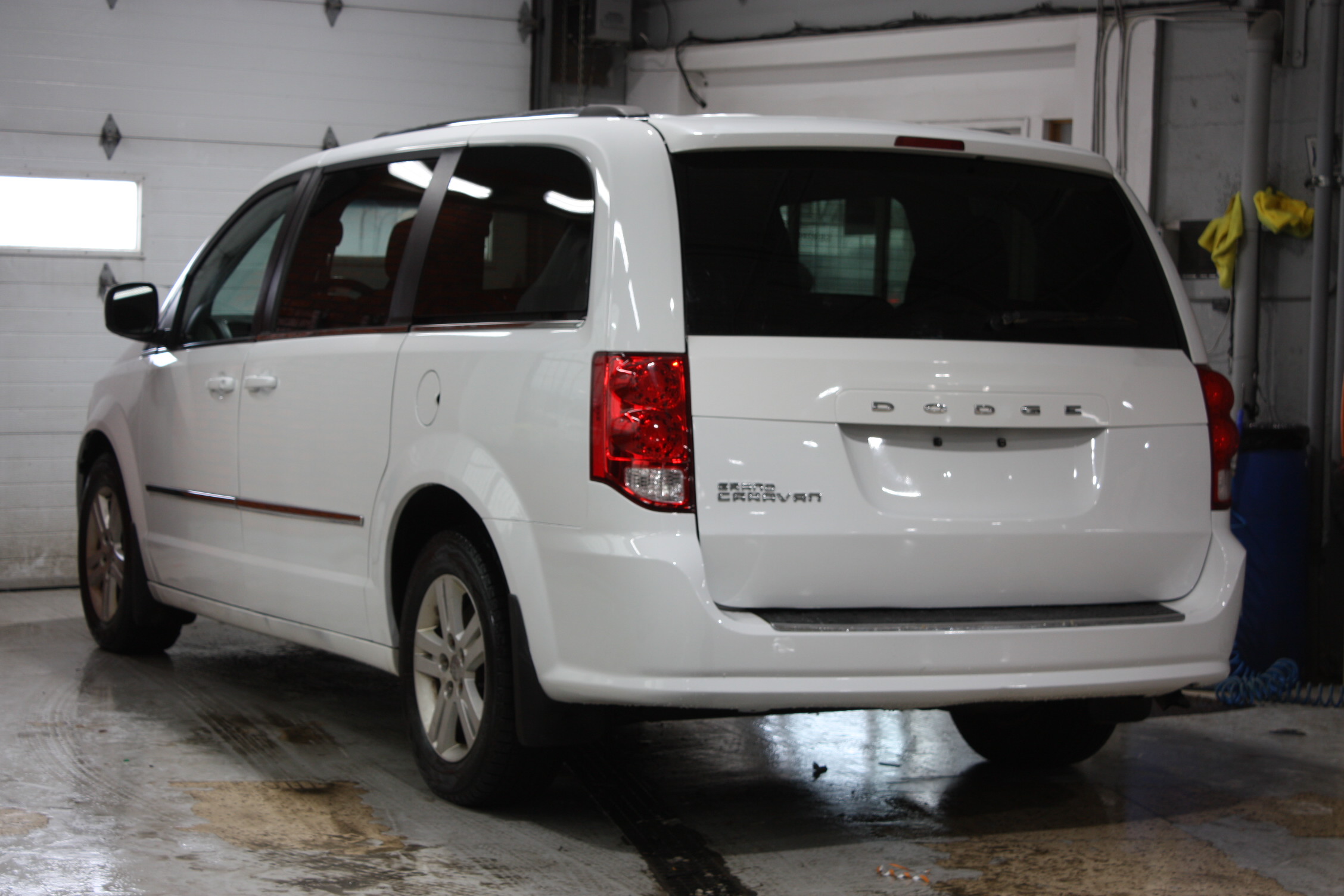 2016 DODGE GRAND CARAVAN CREW