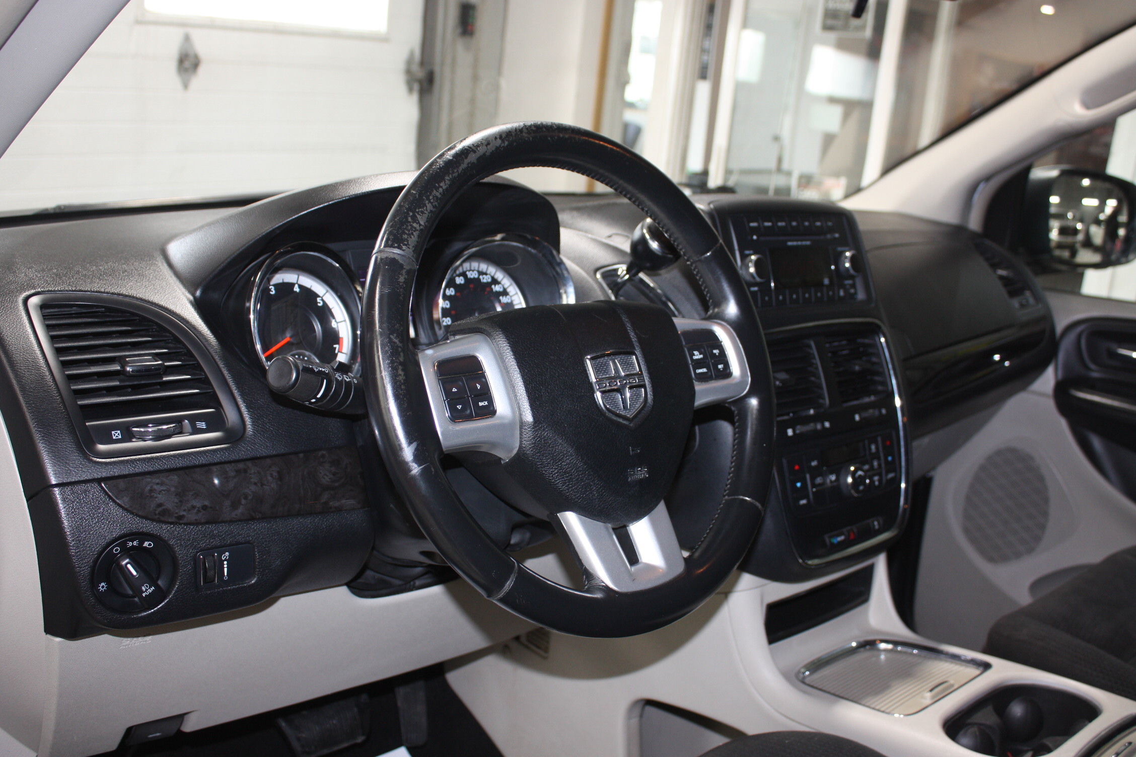 2016 DODGE GRAND CARAVAN CREW