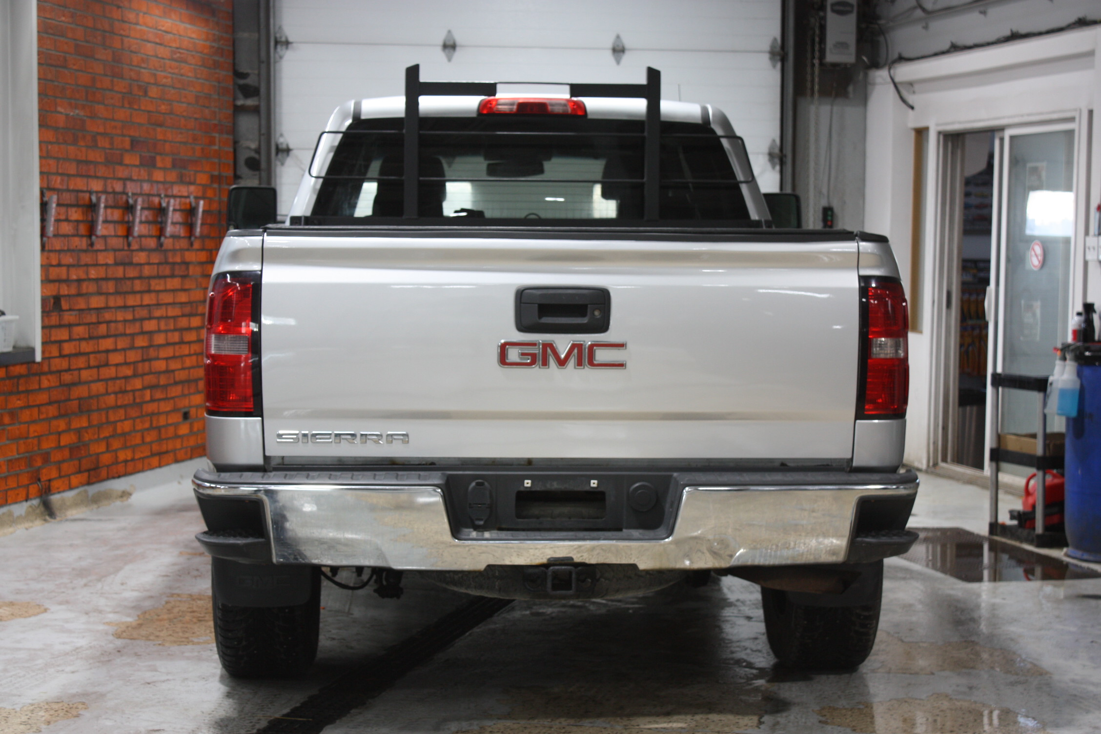 2015 GMC SIERRA 1500 SLE CREW CAB 4X4