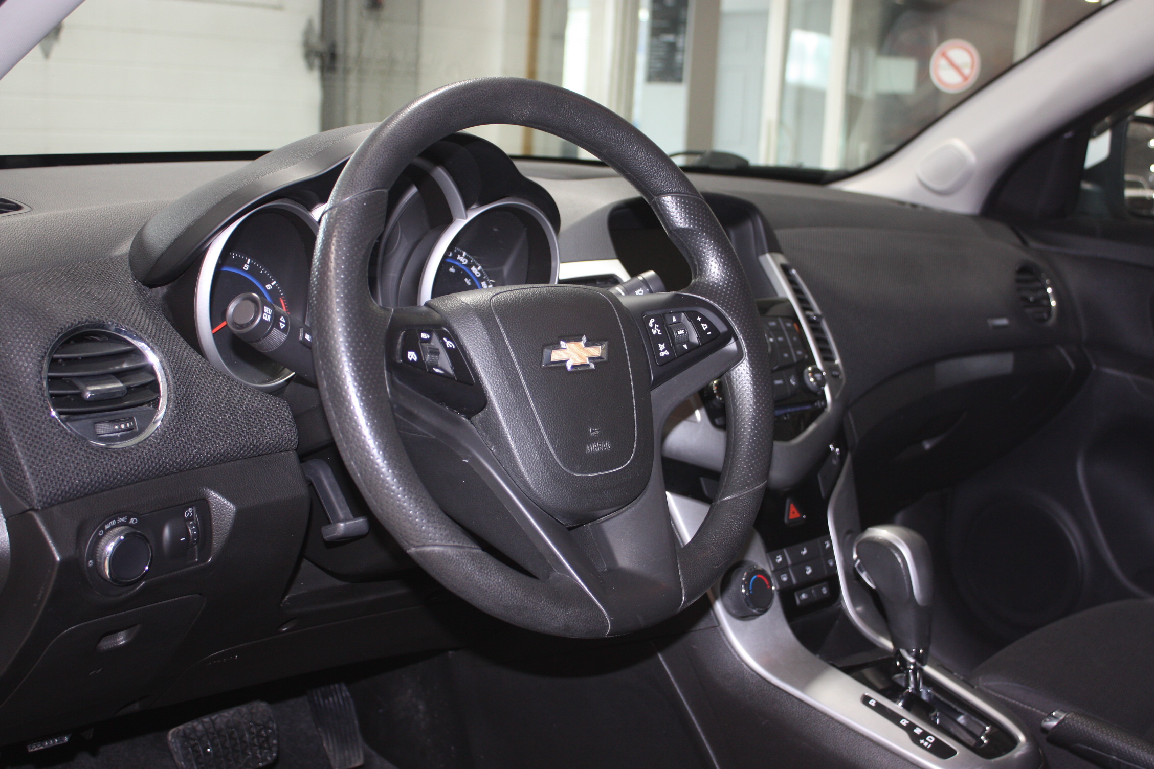 2016 CHEVROLET CRUZE LT