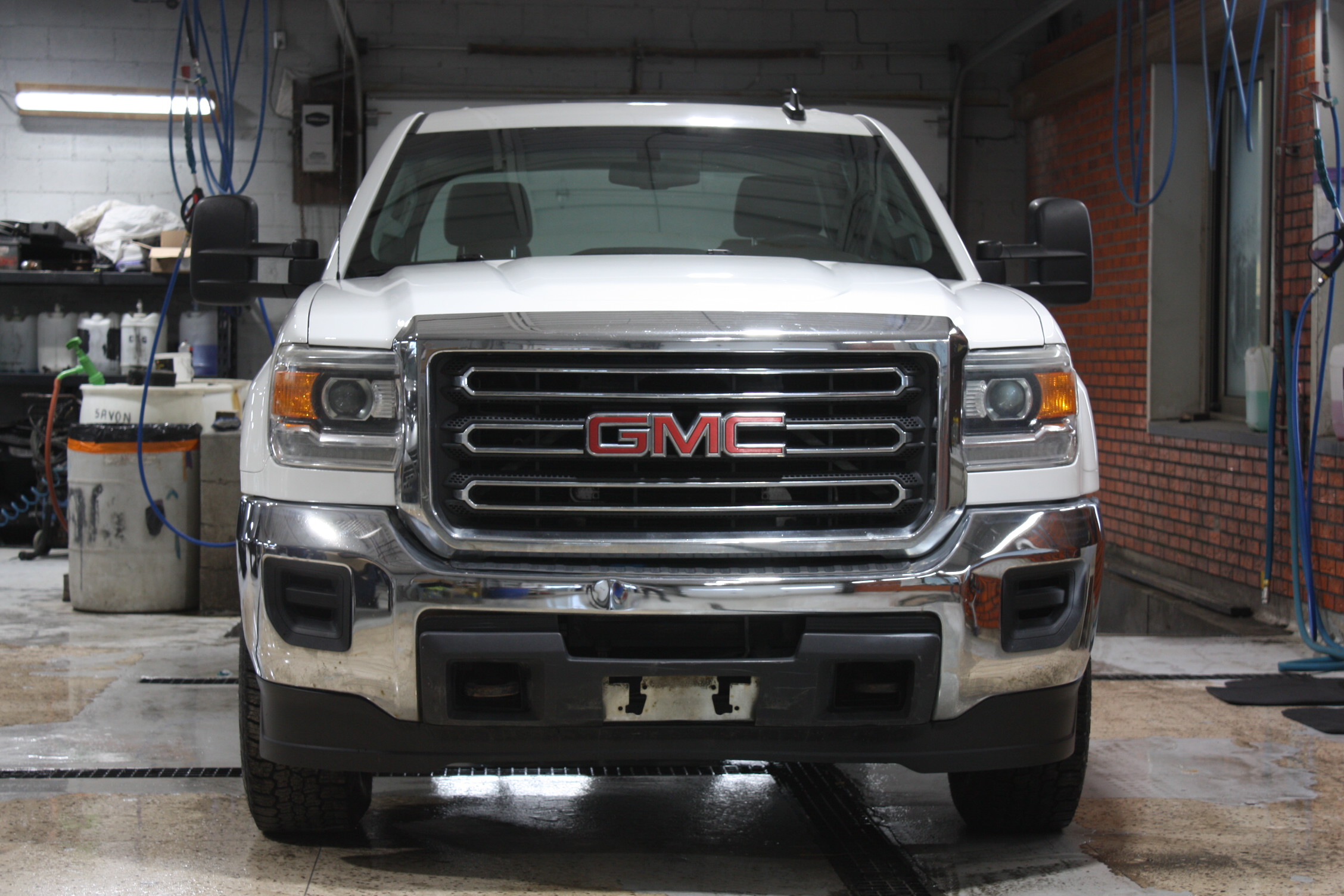 2016 GMC SIERRA 2500 HD CREW CAB 4X4 8 &lsquo; BED