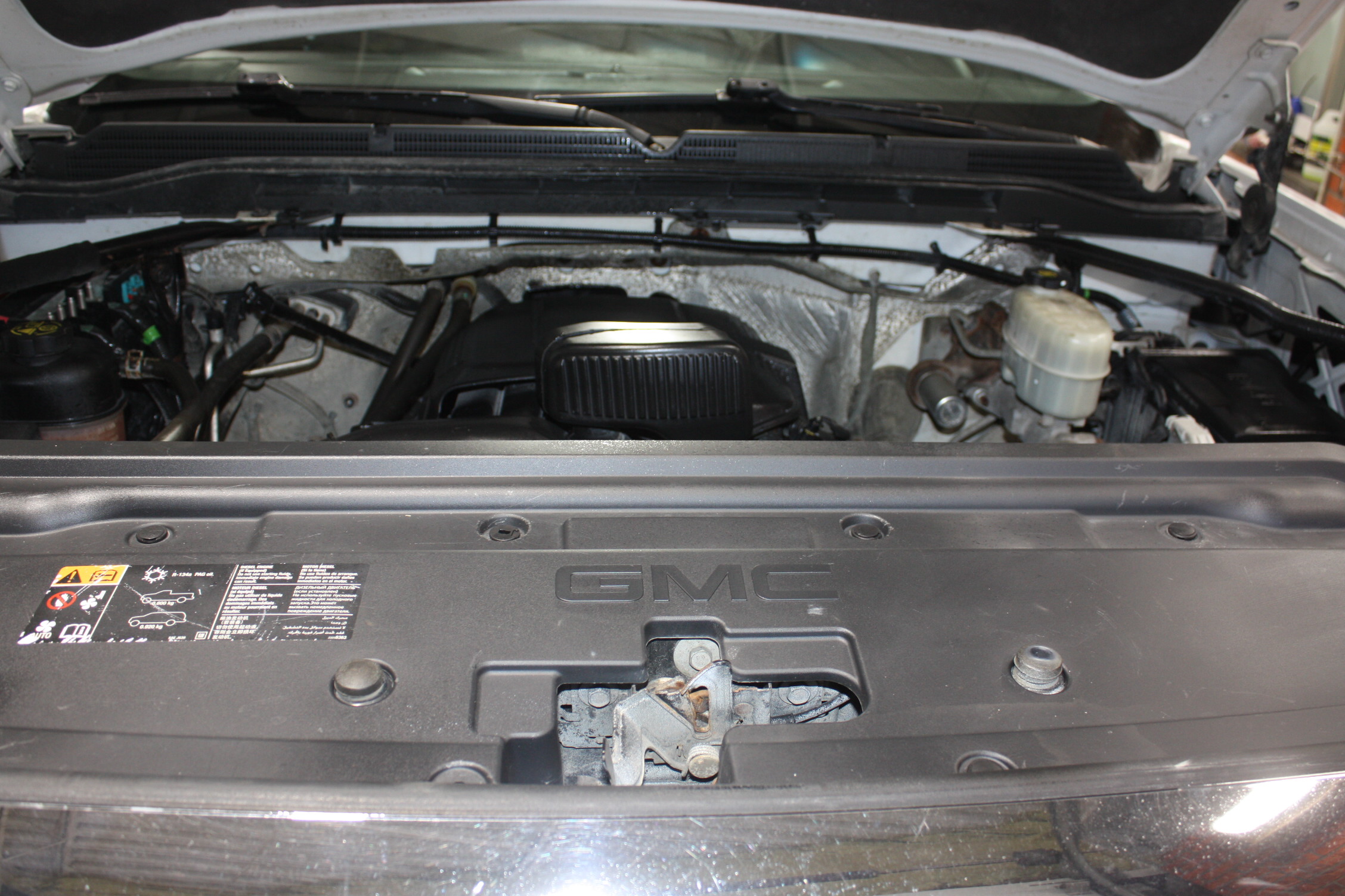 2016 GMC SIERRA 2500 HD CREW CAB 4X4 8 &lsquo; BED