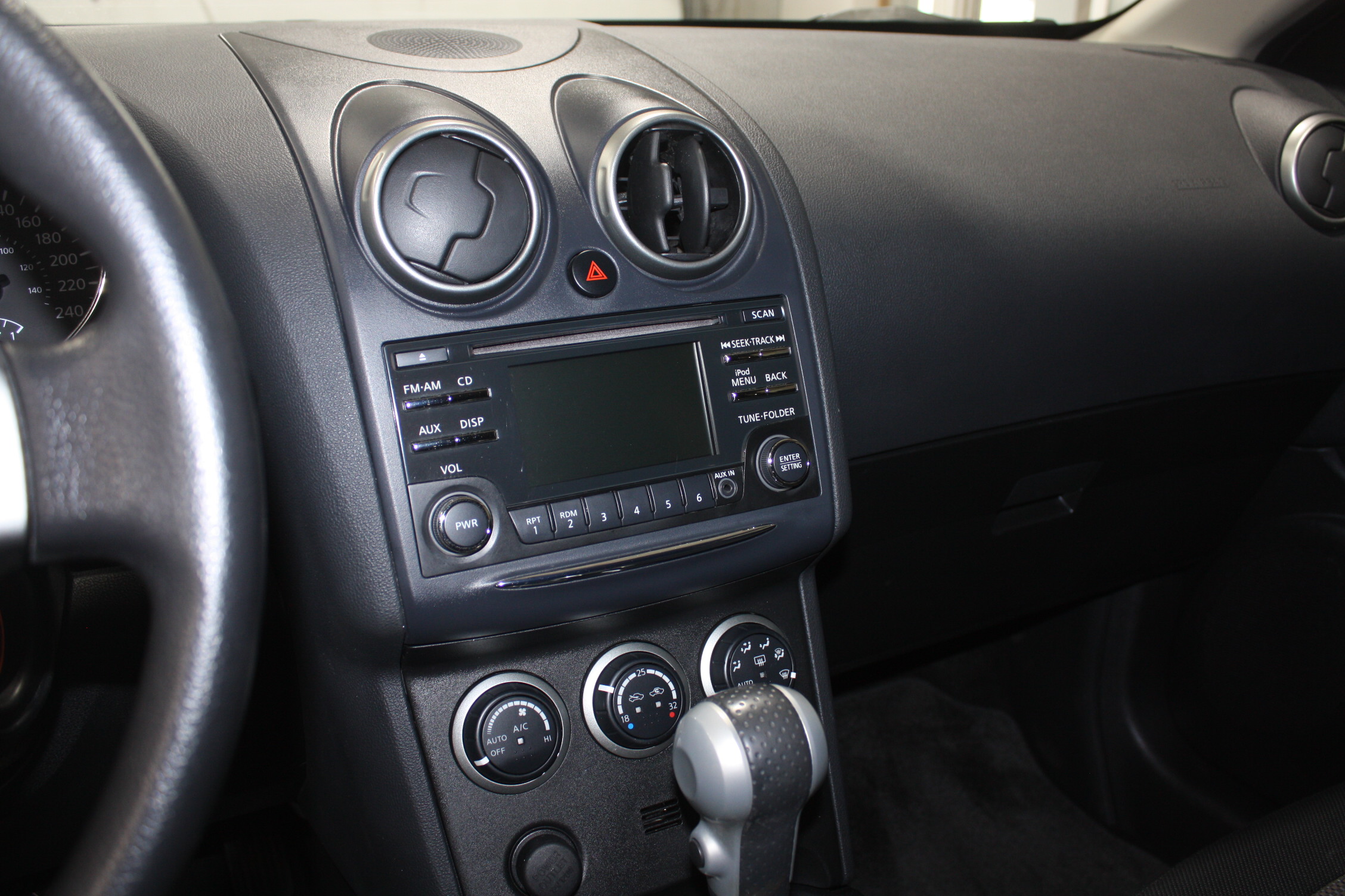 2013 NISSAN ROGUE SV AWD