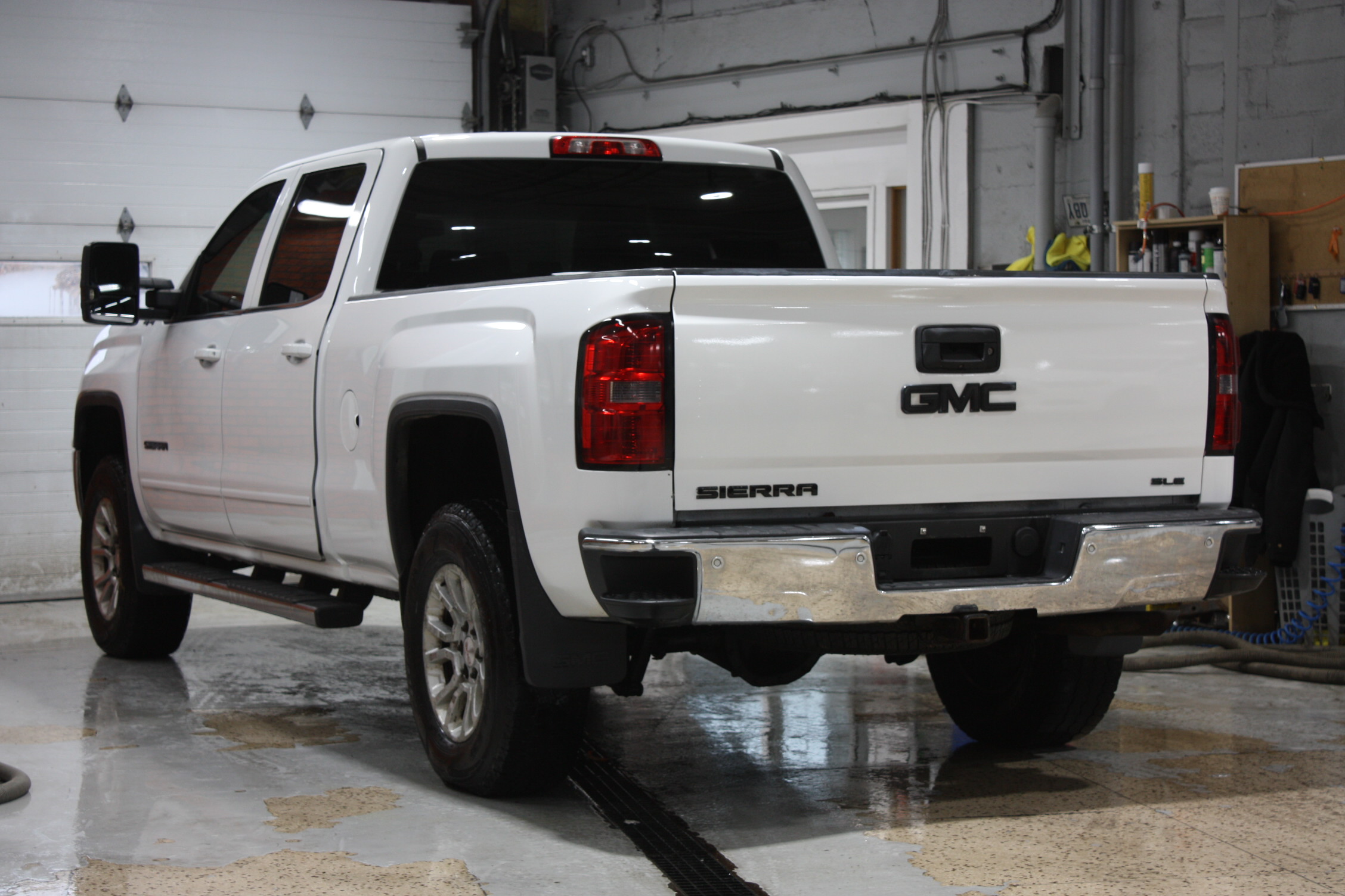2015 GMC SIERRA 1500 SLE 4X4 CREW CAB