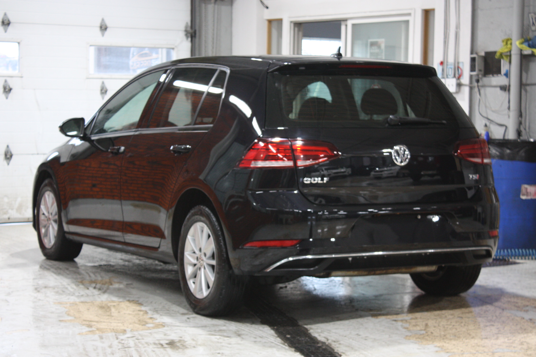 2018 VOLKSWAGEN GOLF