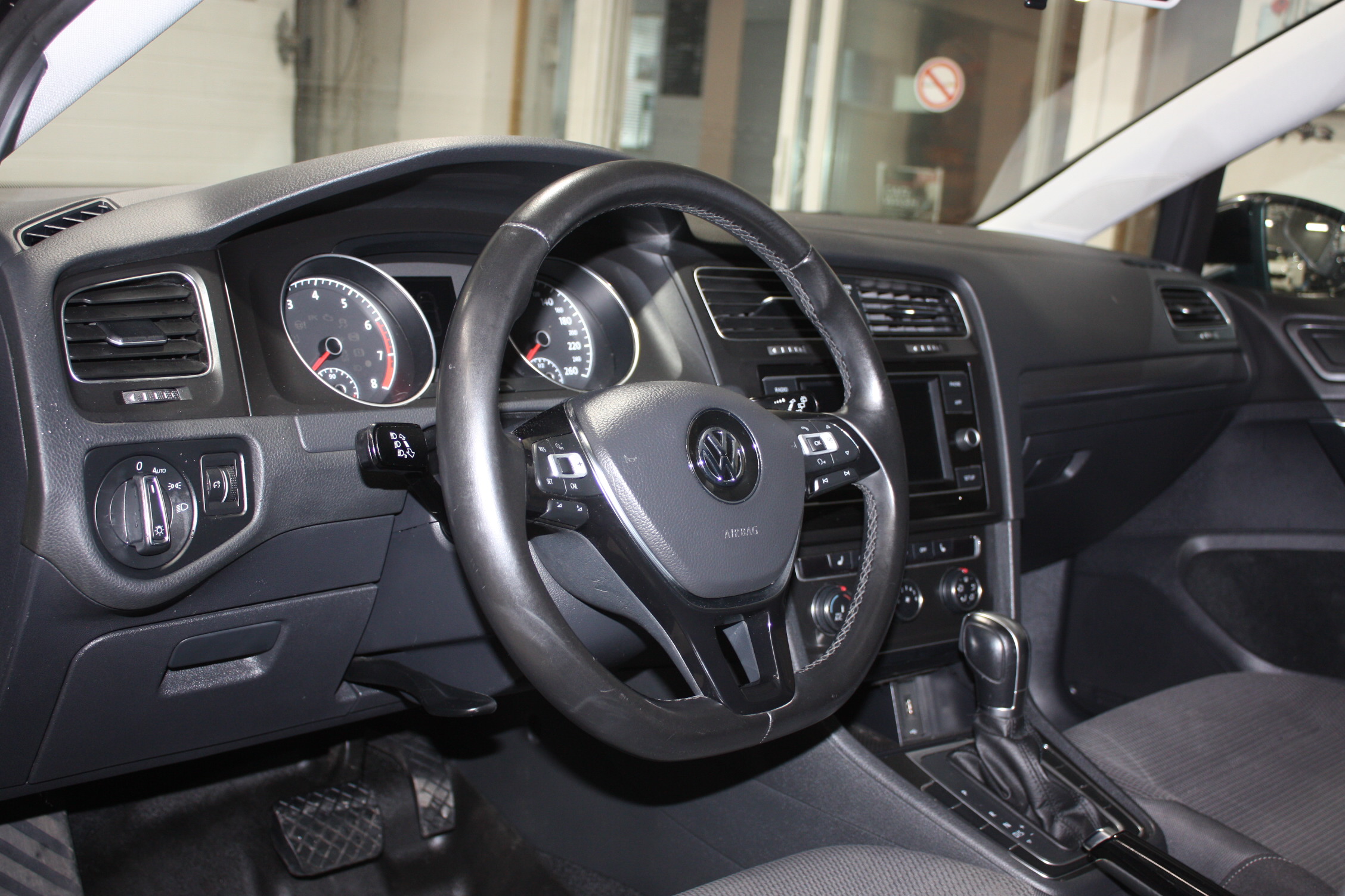 2018 VOLKSWAGEN GOLF