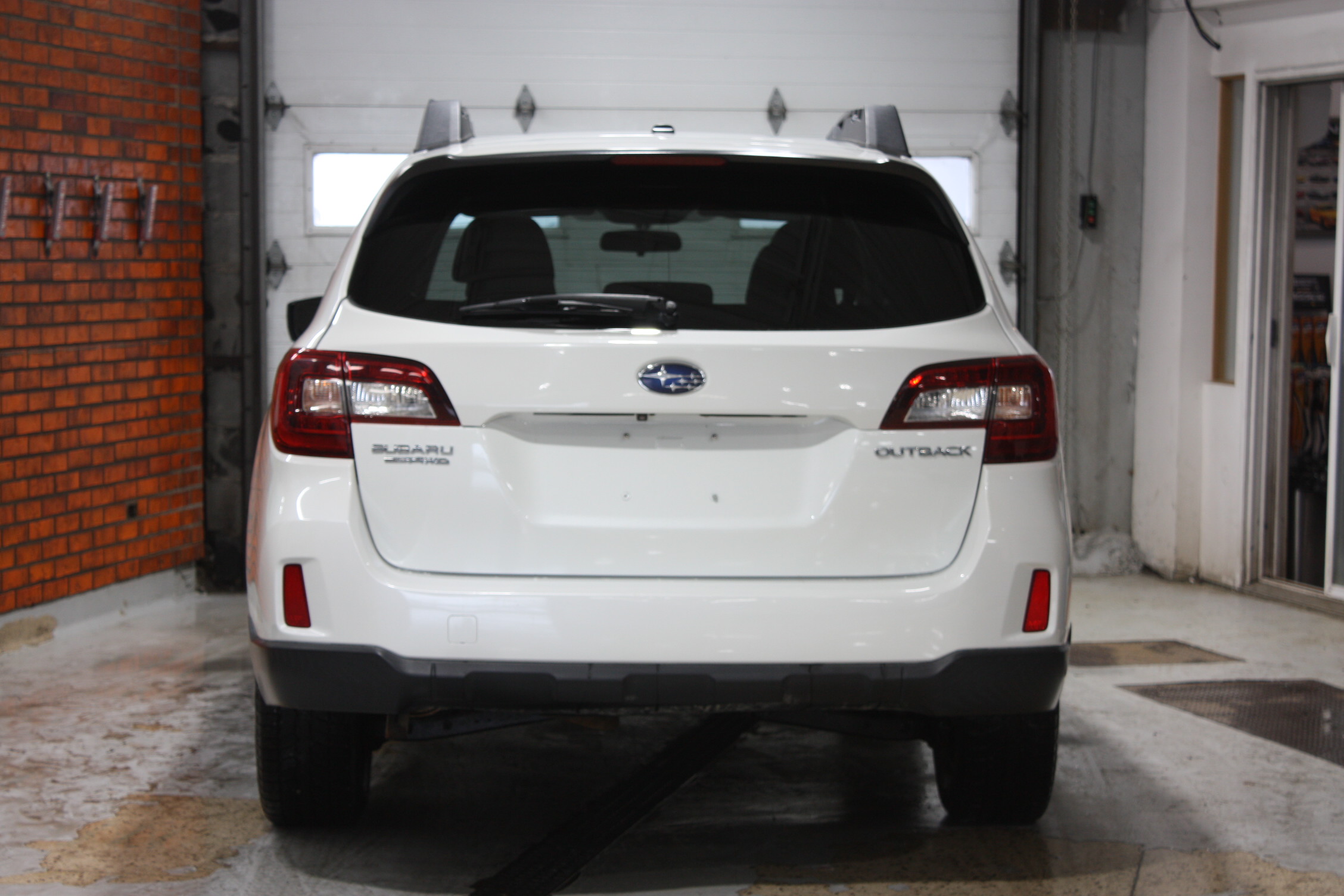 2017 SUBARU OUTBACK 2.5i AWD