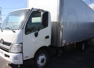 2017 HINO MODELE 195 CUBE 28&prime;