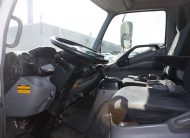 2017 HINO MODELE 195 CUBE 28&prime;