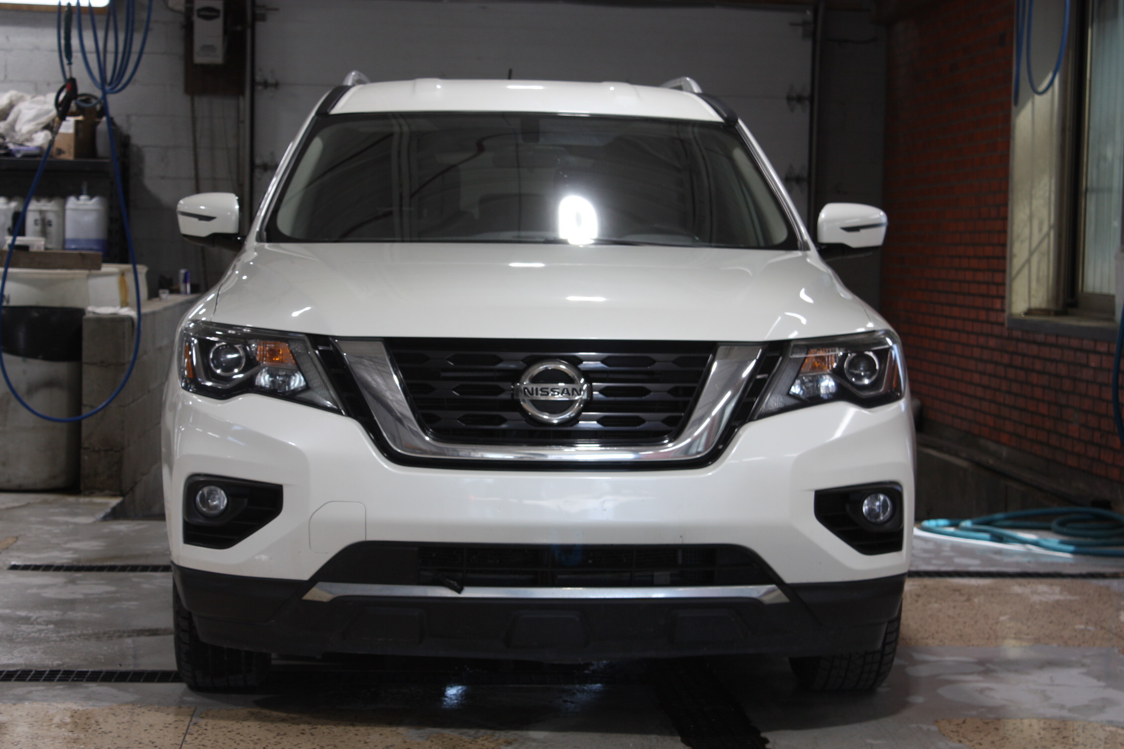 2017 NISSAN PATHFINDER SV AWD