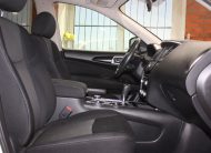 2017 NISSAN PATHFINDER SV AWD