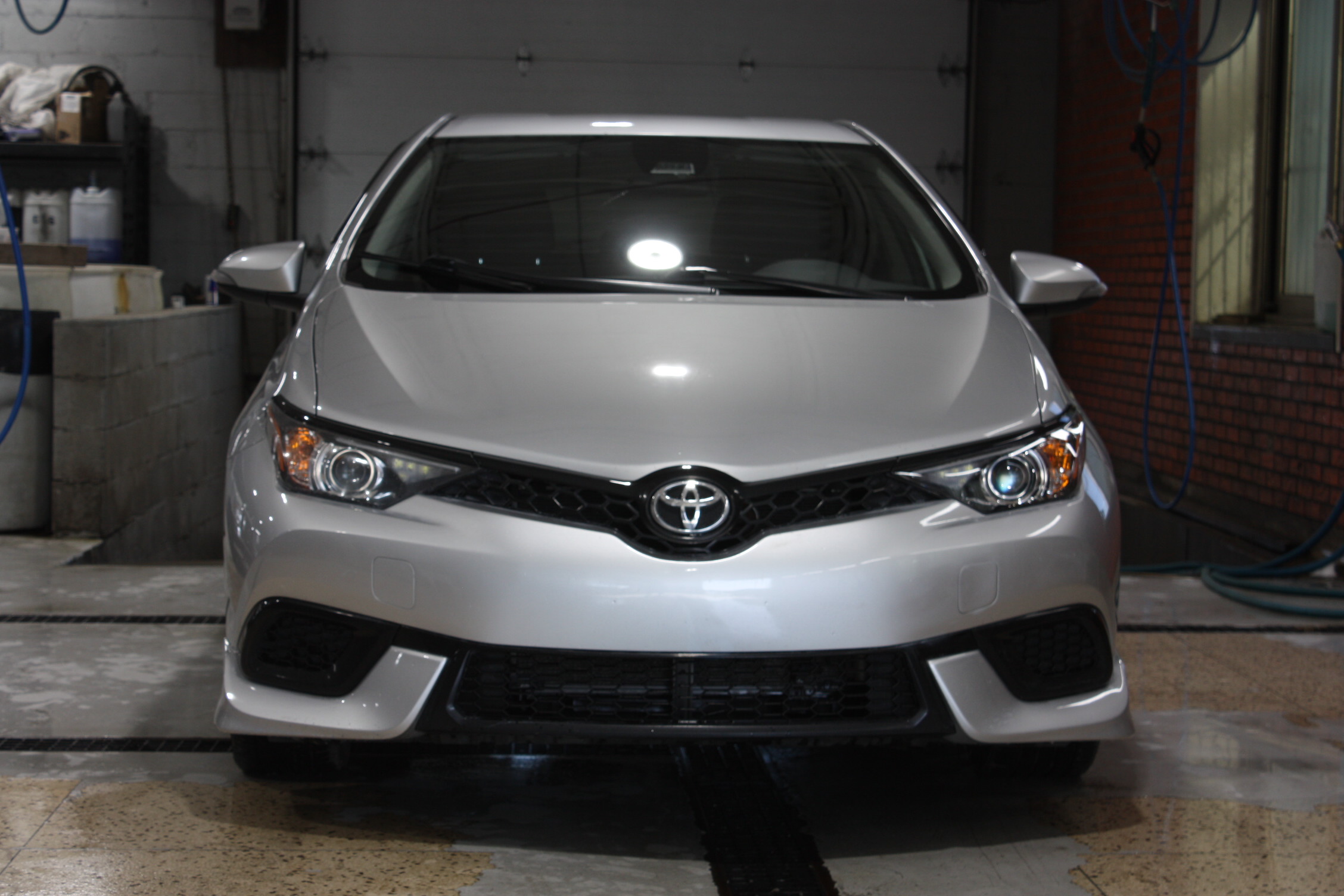 2017 TOYOTA COROLLA IM
