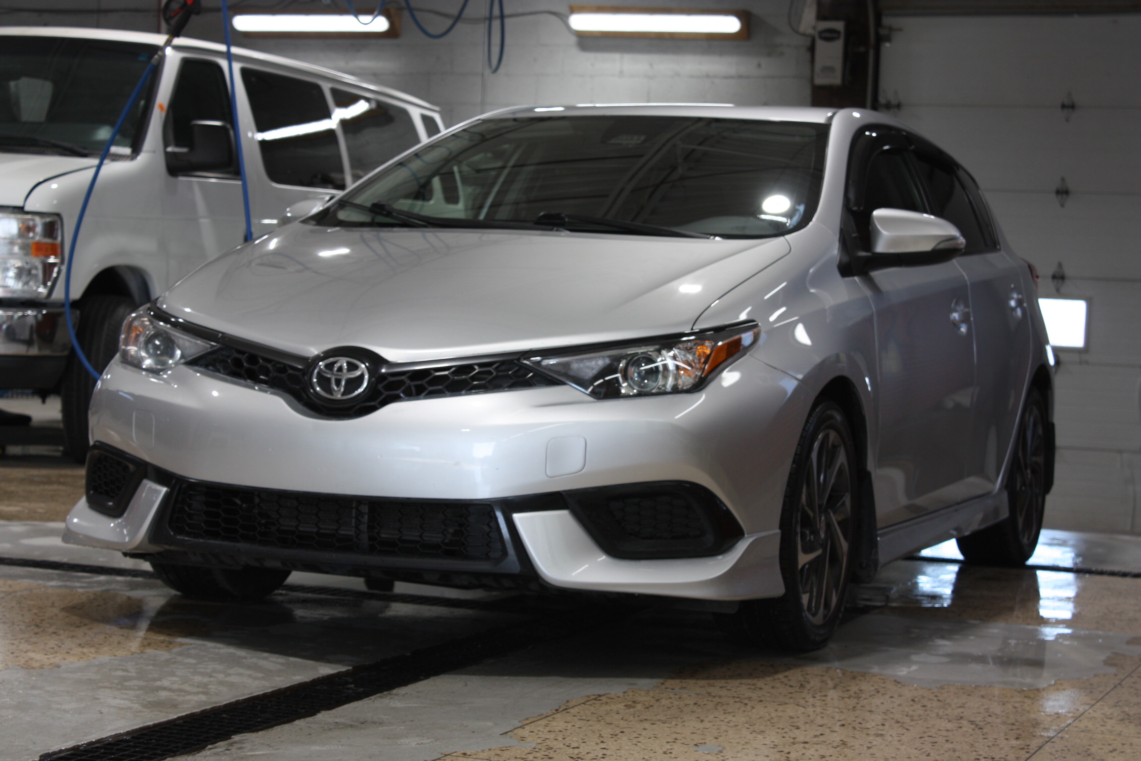 2017 TOYOTA COROLLA IM