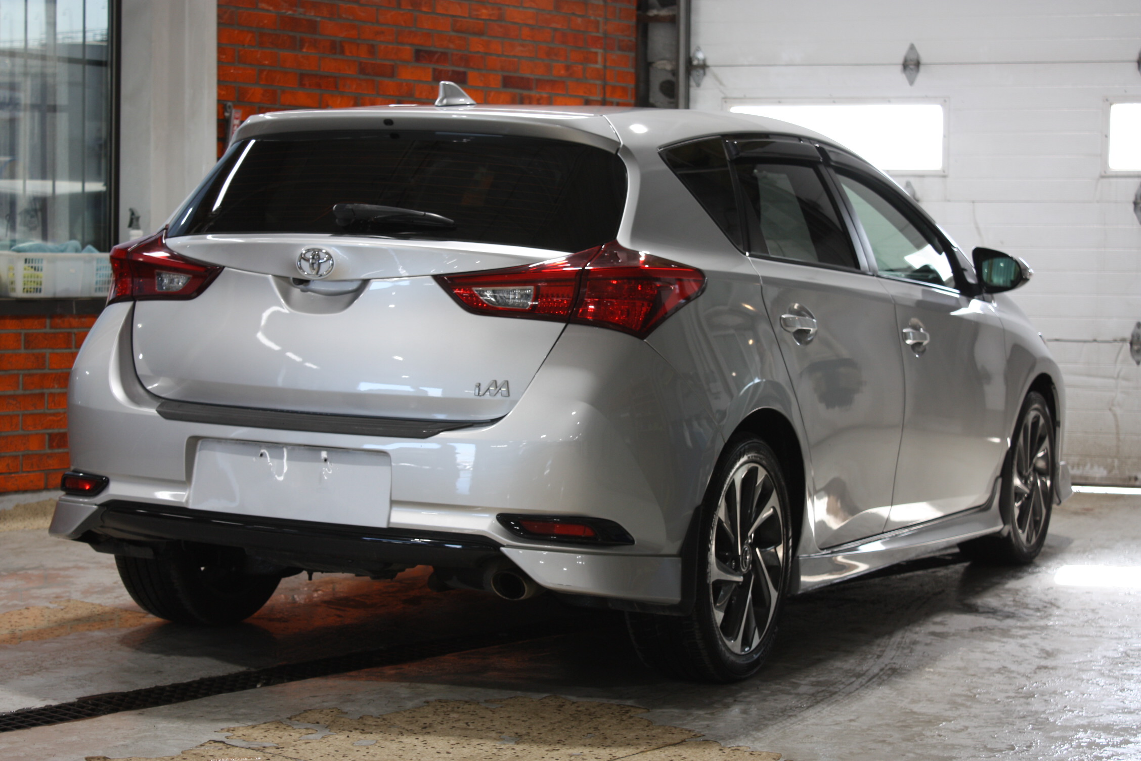 2017 TOYOTA COROLLA IM