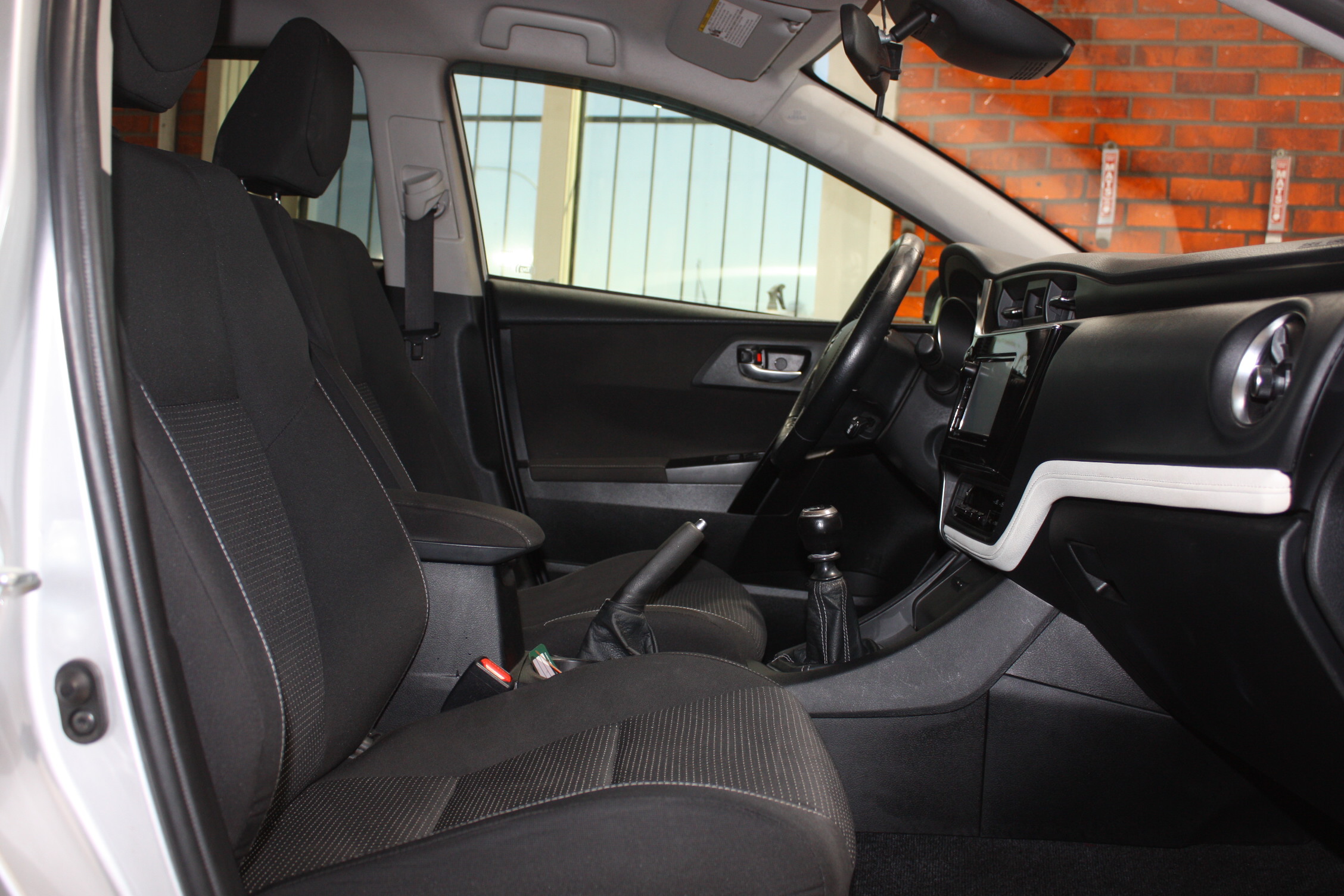 2017 TOYOTA COROLLA IM