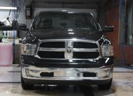 2016 RAM 1500 SXT QUAD CAB 4X4