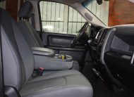 2016 RAM 1500 SXT QUAD CAB 4X4