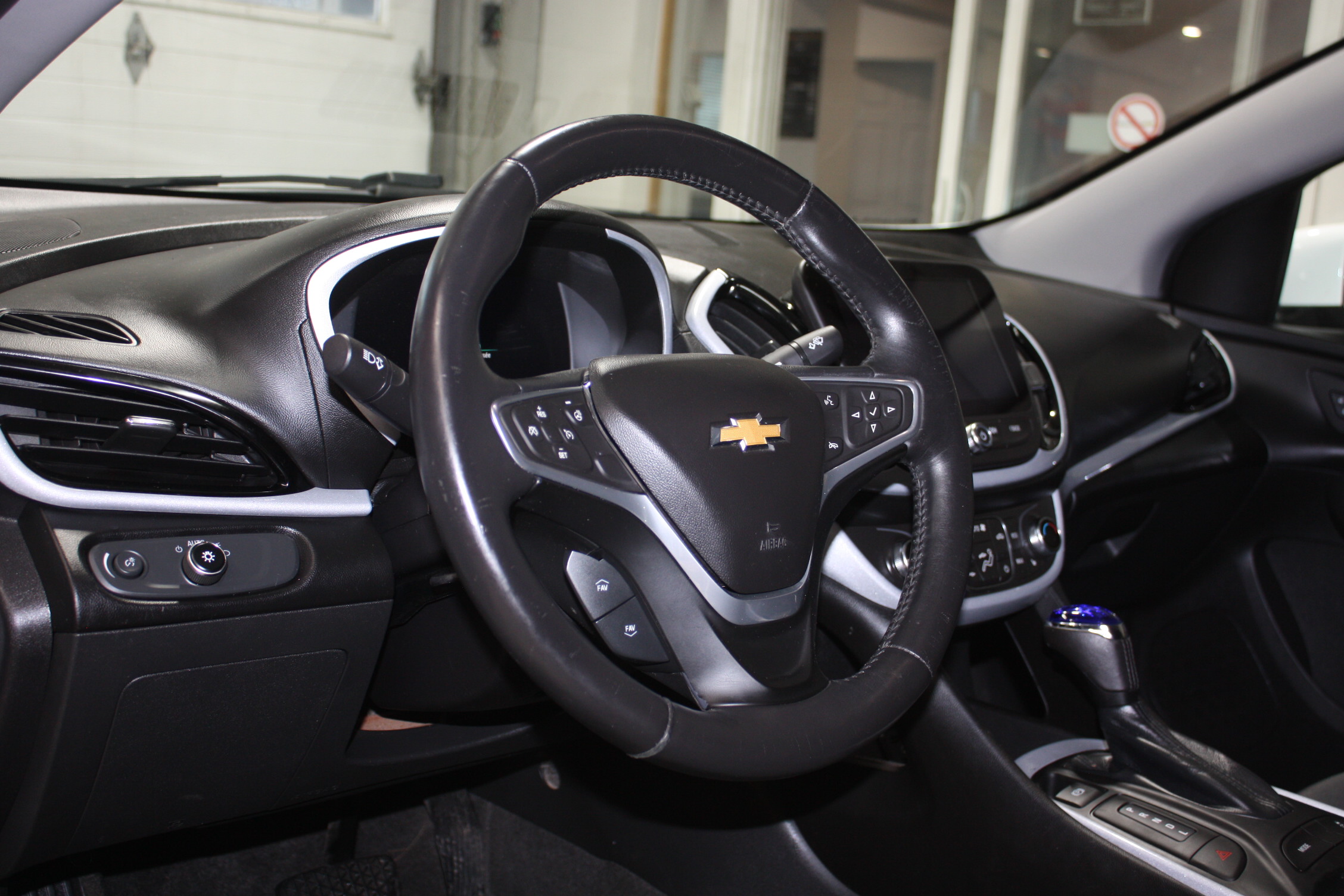 2016 CHEVROLET VOLT LT
