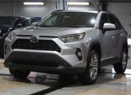 2021 TOYOTA RAV 4 XLE AWD