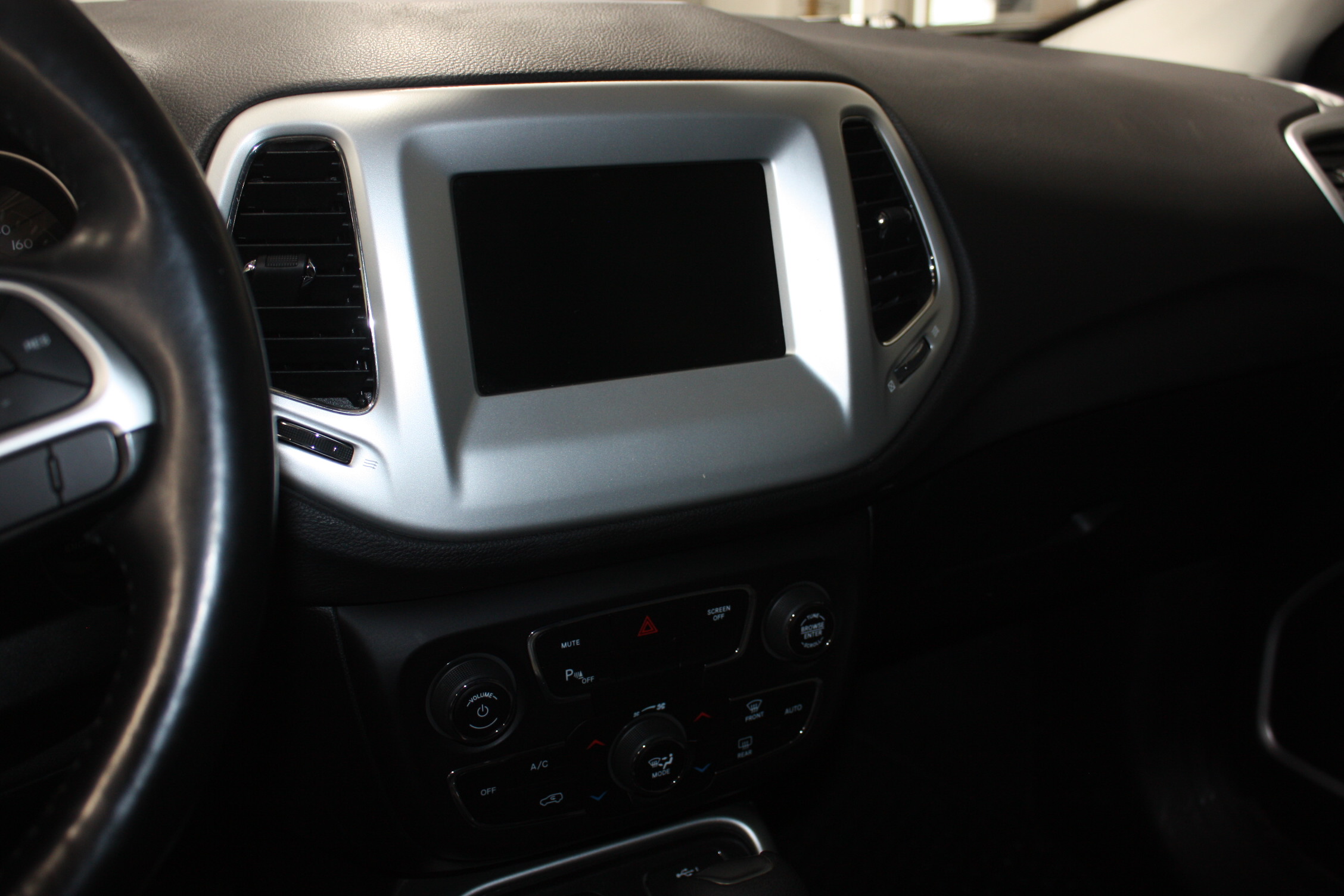 2019 JEEP COMPASS UPLAND 4X4