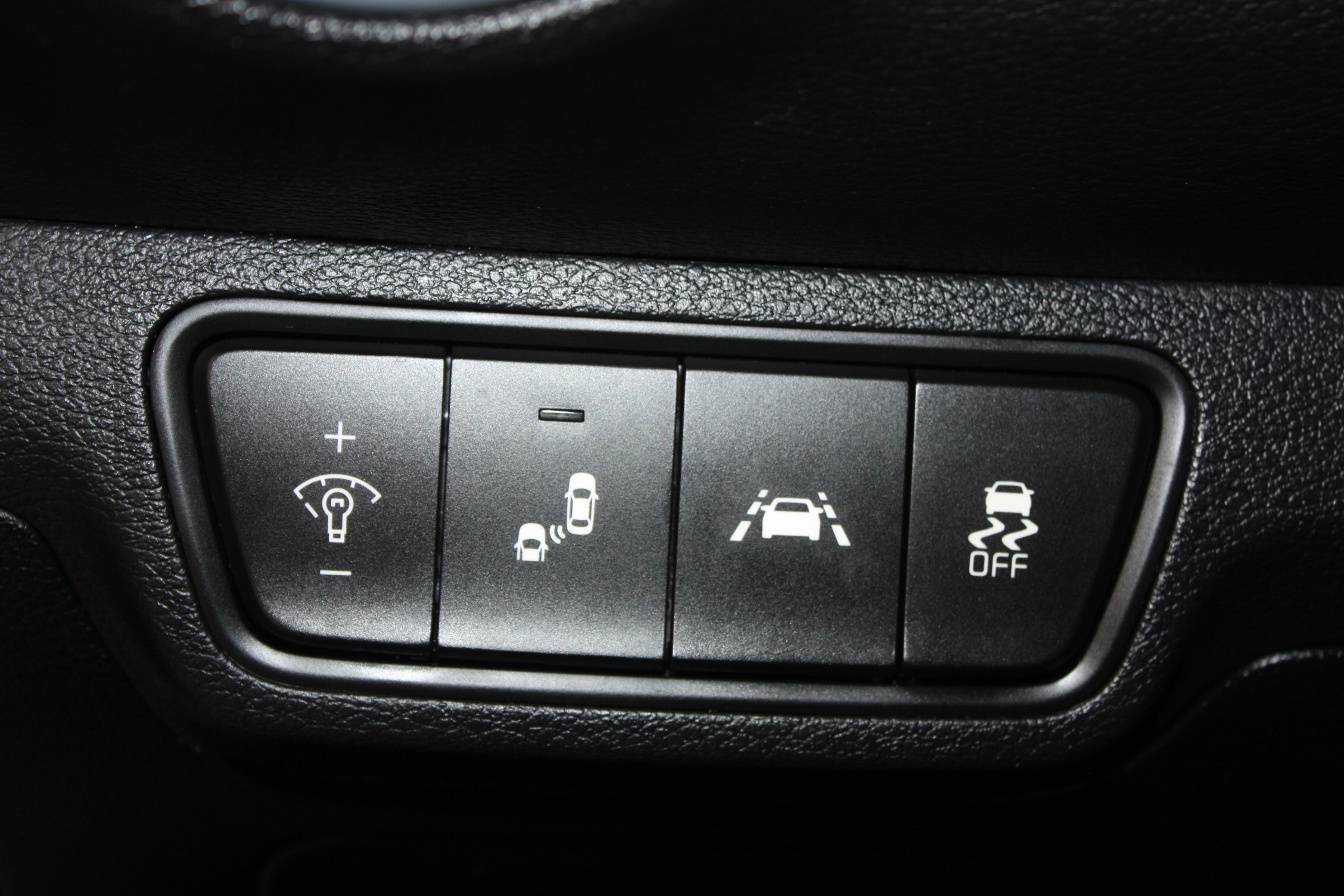 2019 KIA FORTE EX