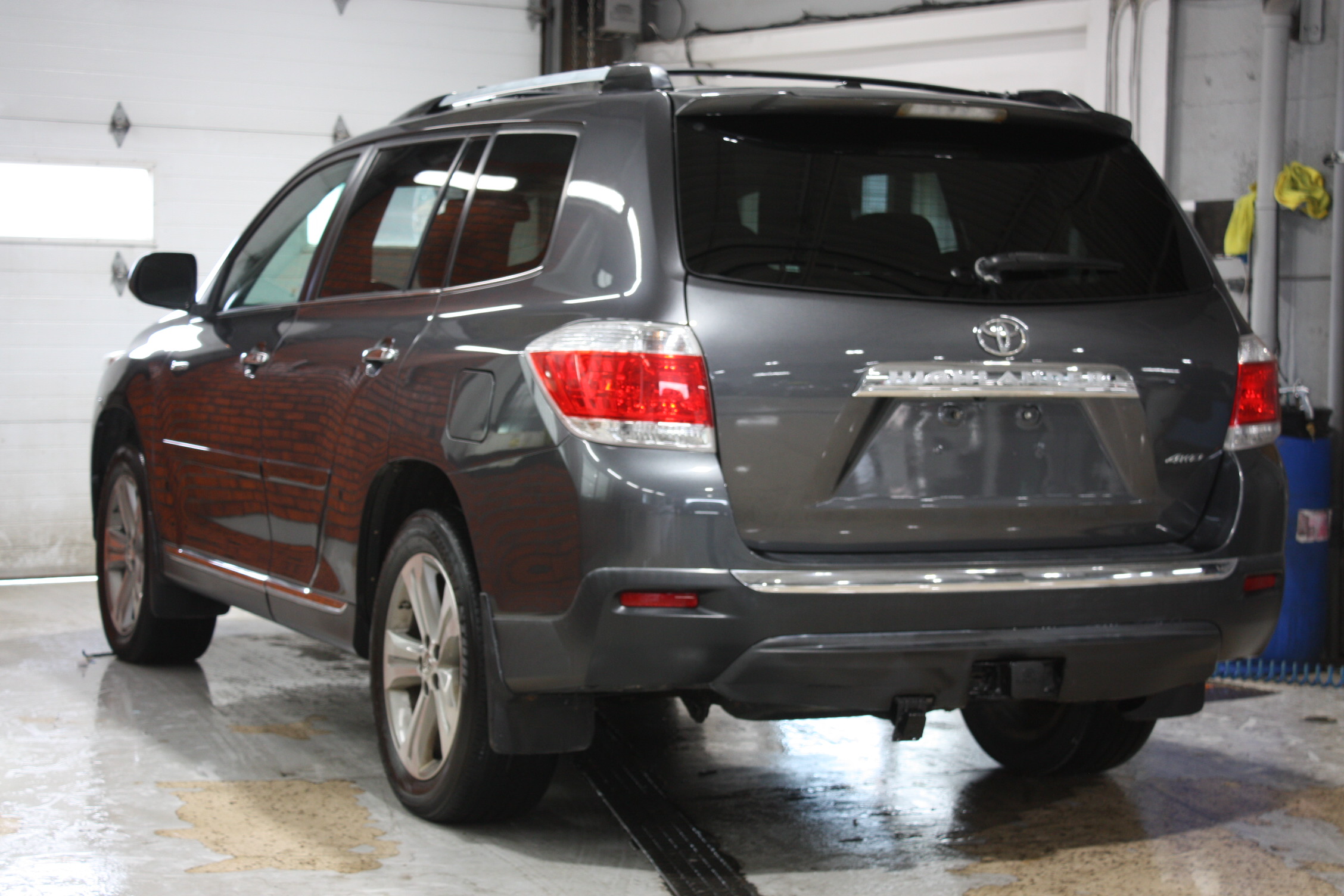 2013 TOYOTA HIGHLANDER LIMITED V6 AWD