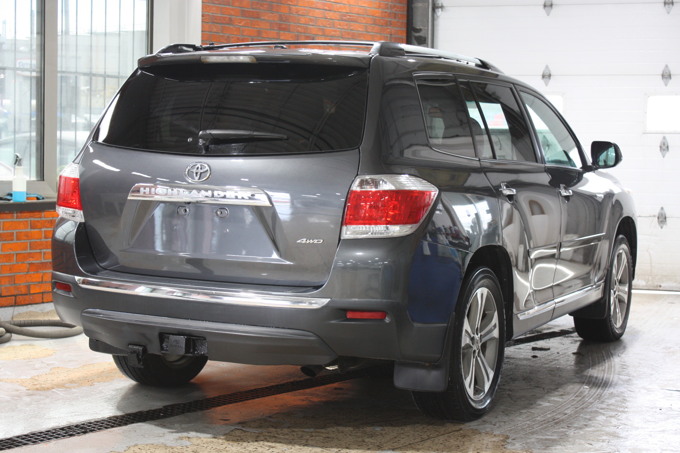 2013 TOYOTA HIGHLANDER LIMITED V6 AWD