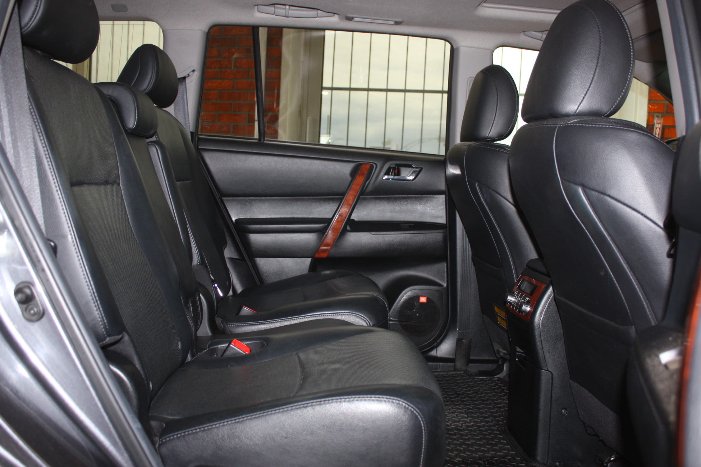 2013 TOYOTA HIGHLANDER LIMITED V6 AWD