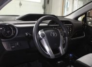 2015 TOYOTA PRIUS C TECH
