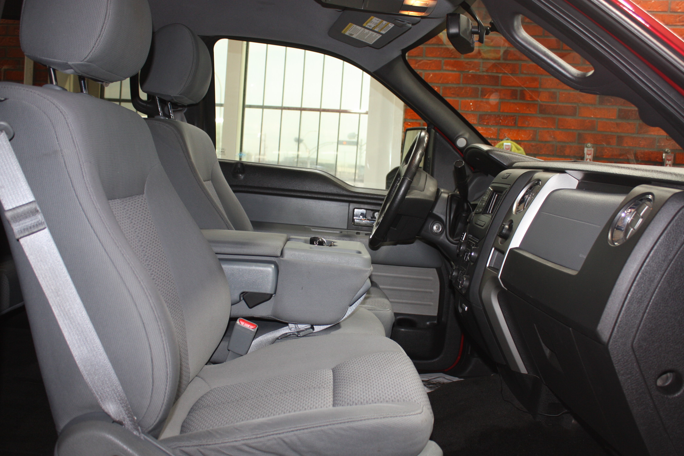 2014 FORD F-150 SUPERCREW XTR 4X4
