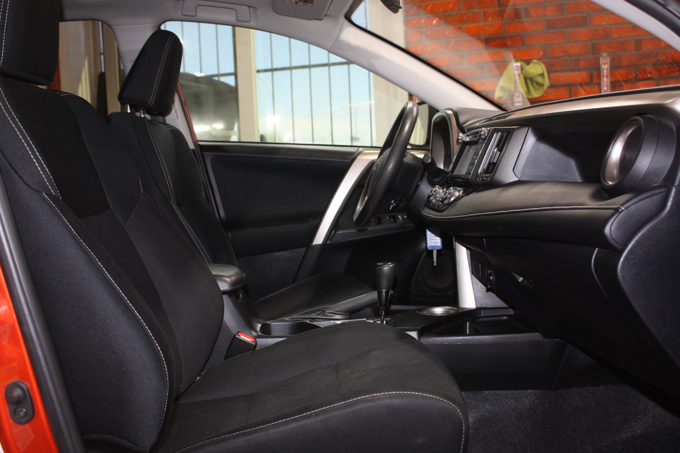 2015 TOYOTA RAV 4