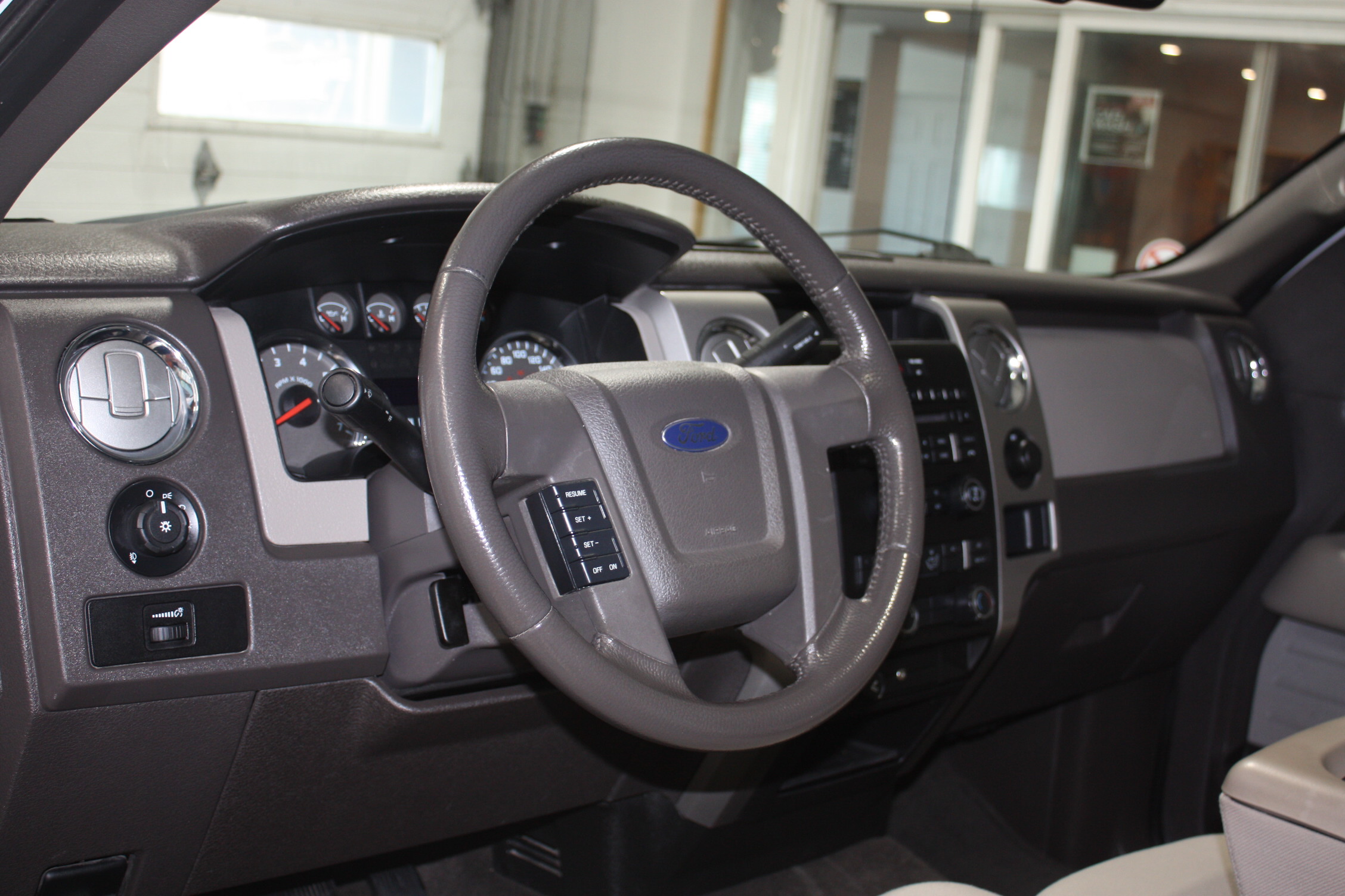 2010 FORD F-150 XTR 4X4 SUPERCREW
