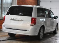 2017 DODGE GRAND CARAVAN SXT STOW AND GO