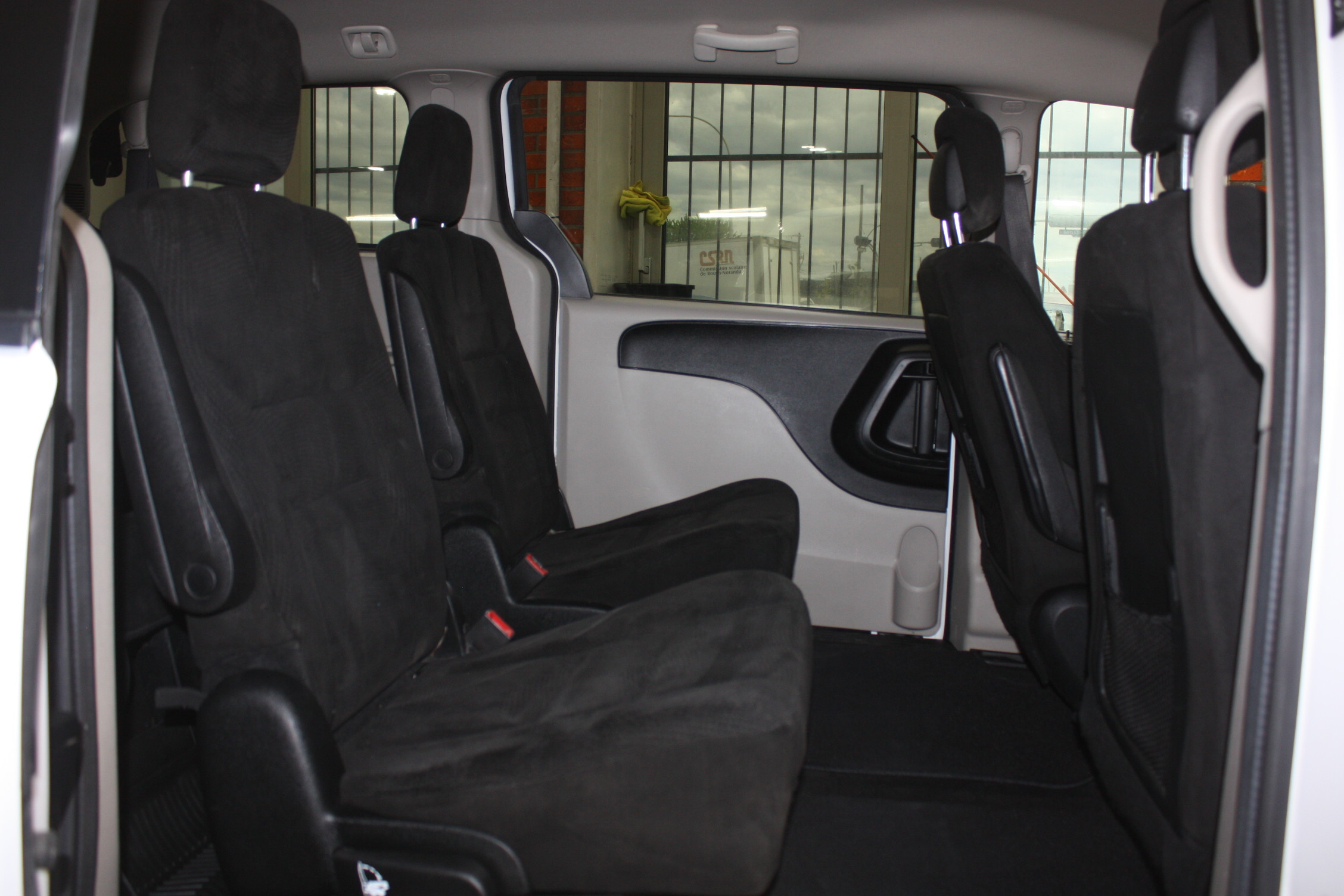 2017 DODGE GRAND CARAVAN SXT STOW AND GO