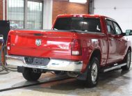 2015 RAM 1500 SLT CREW CAB 4X4