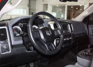 2015 RAM 1500 SLT CREW CAB 4X4