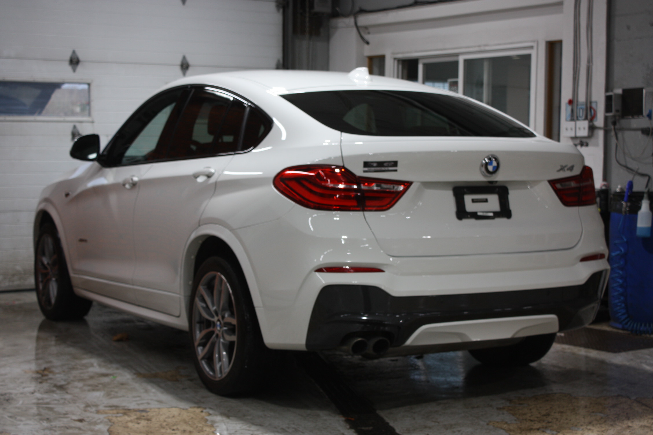 2015 BMW X4 28i X-DRIVE