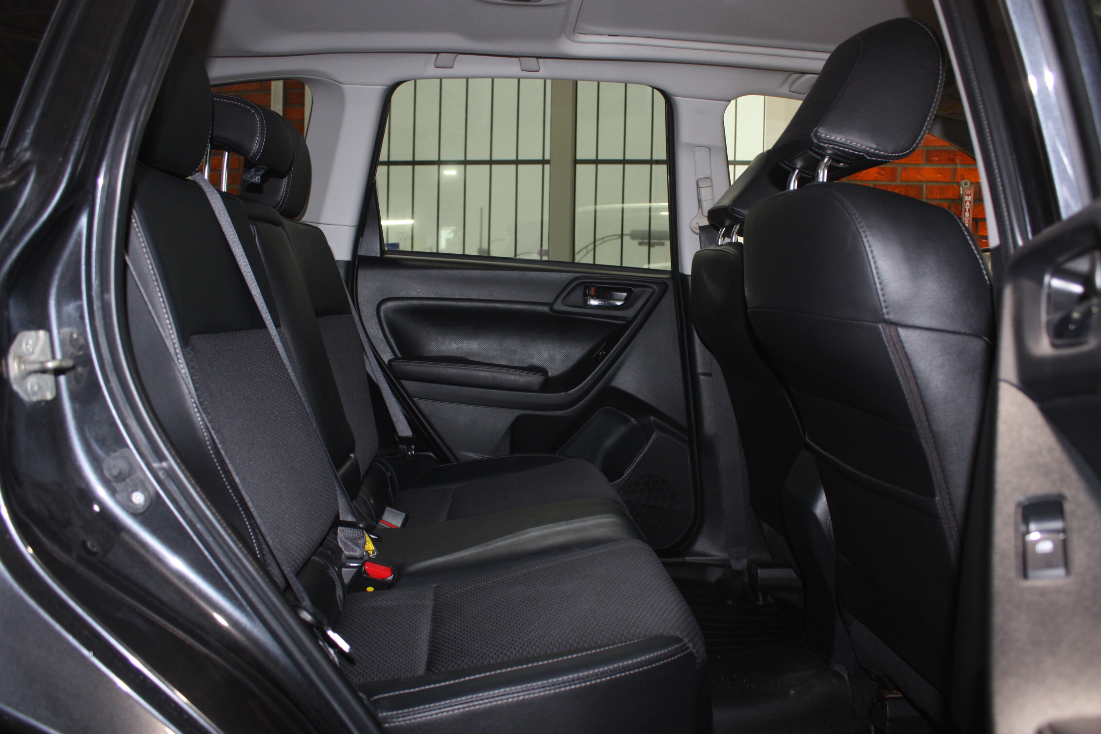 2018 SUBARU FORESTER