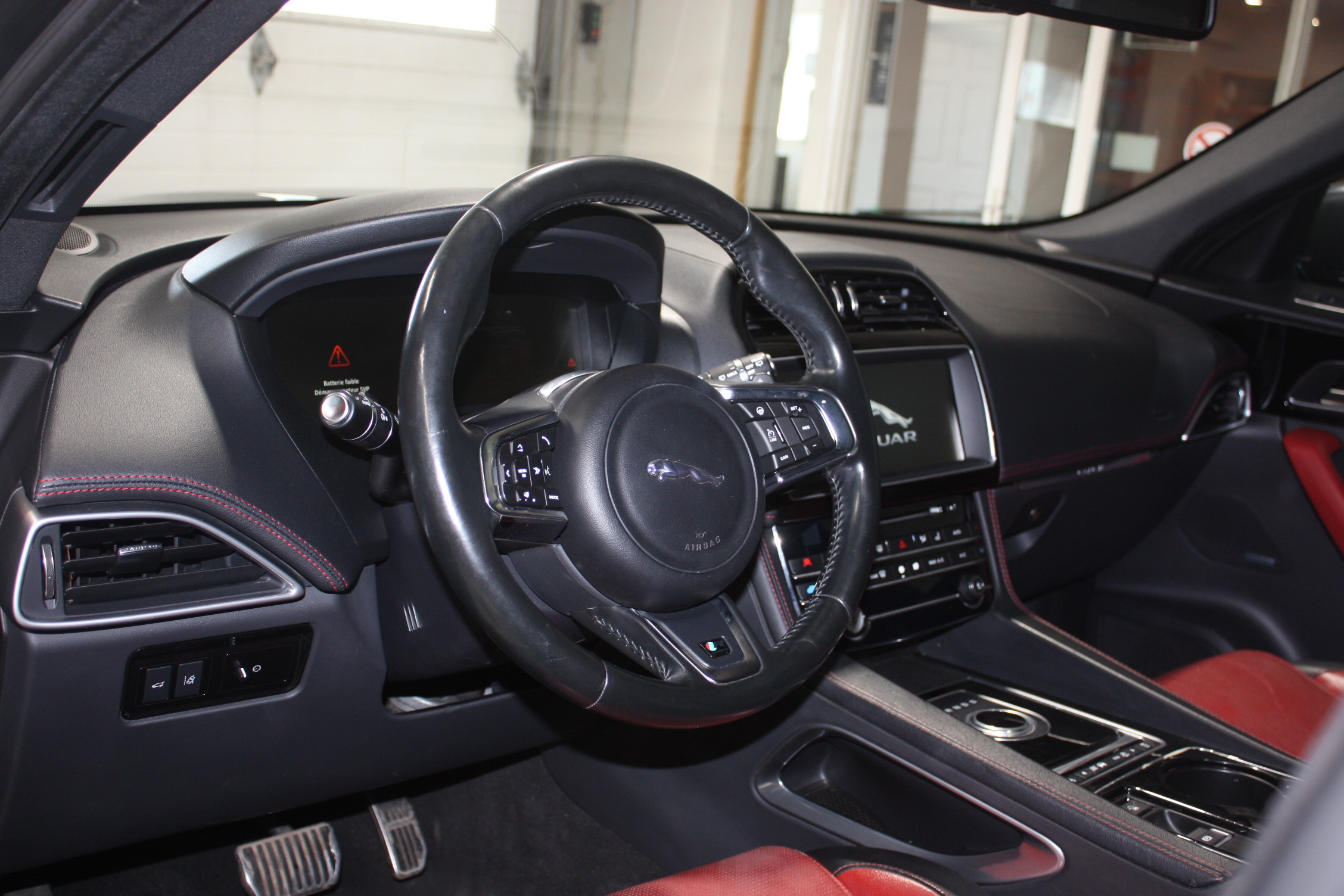 2017 JAGUAR F-PACE 35R-SPORT