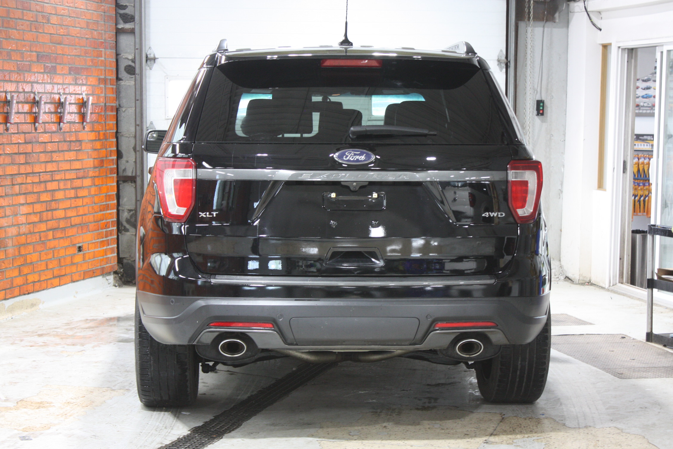2018 FORD EXPLORER XLT AWD
