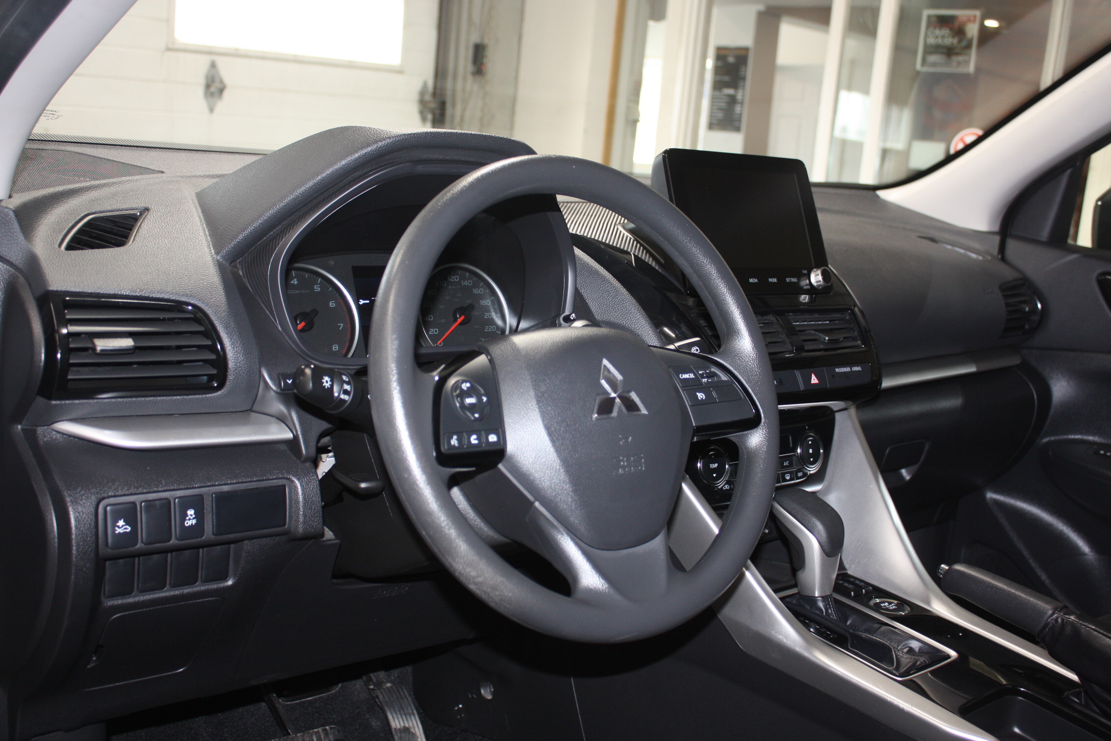 2023 MITSUBISHI ECLIPSE CROSS ES AWD