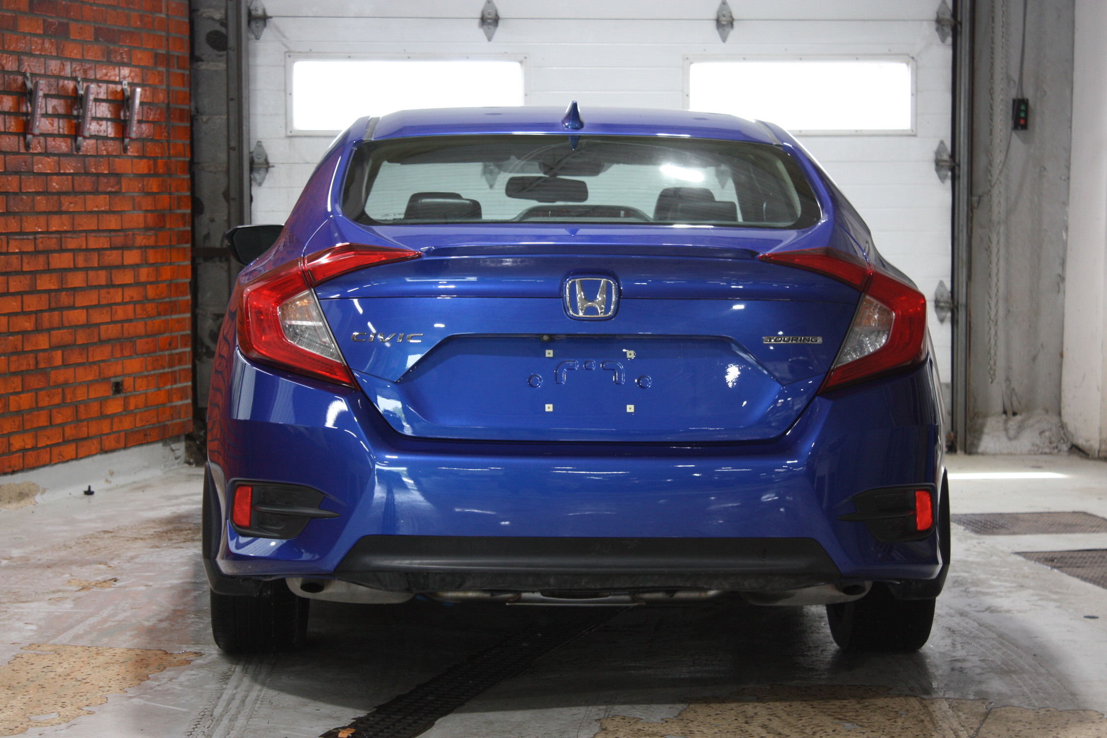 2016 HONDA CIVIC TOURING